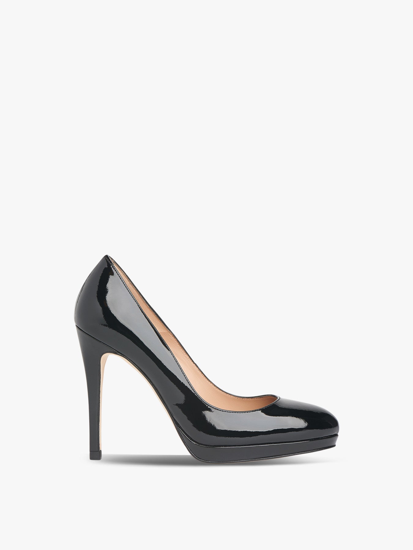 Sledge Closed Courts