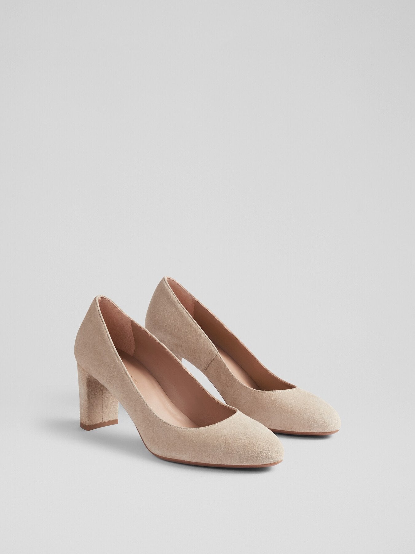 Winola Beige Suede Round Toe Courts