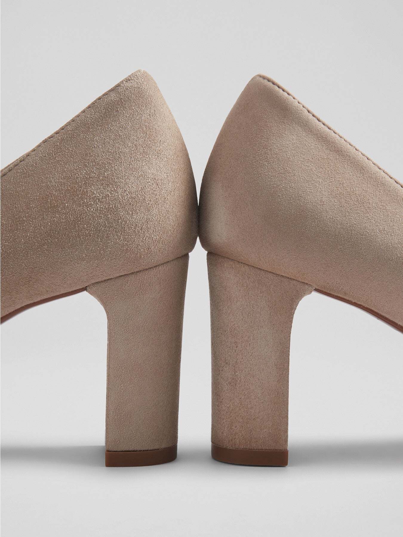 Winola Beige Suede Round Toe Courts