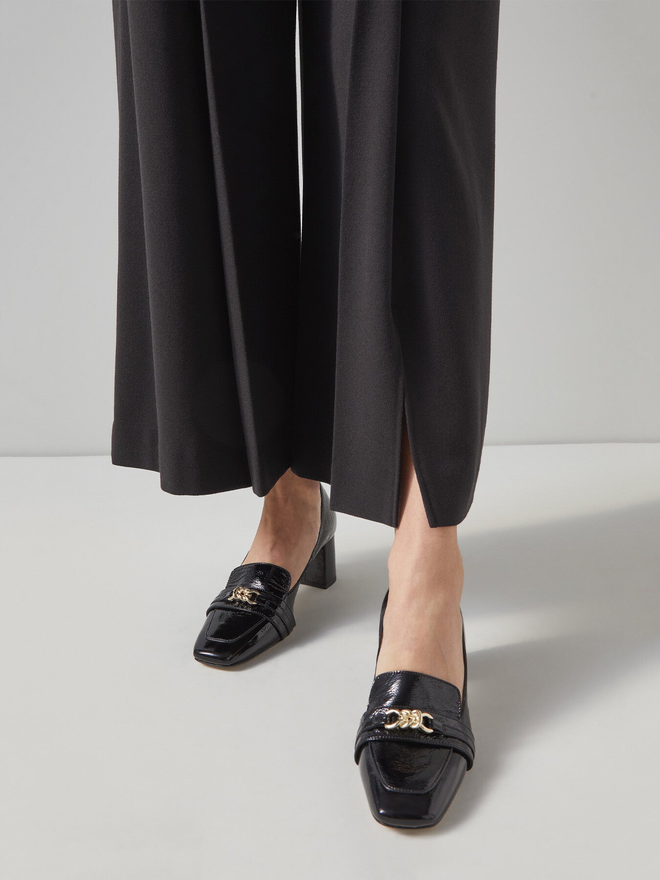 Eva Wide Crop Pleat Trouser
