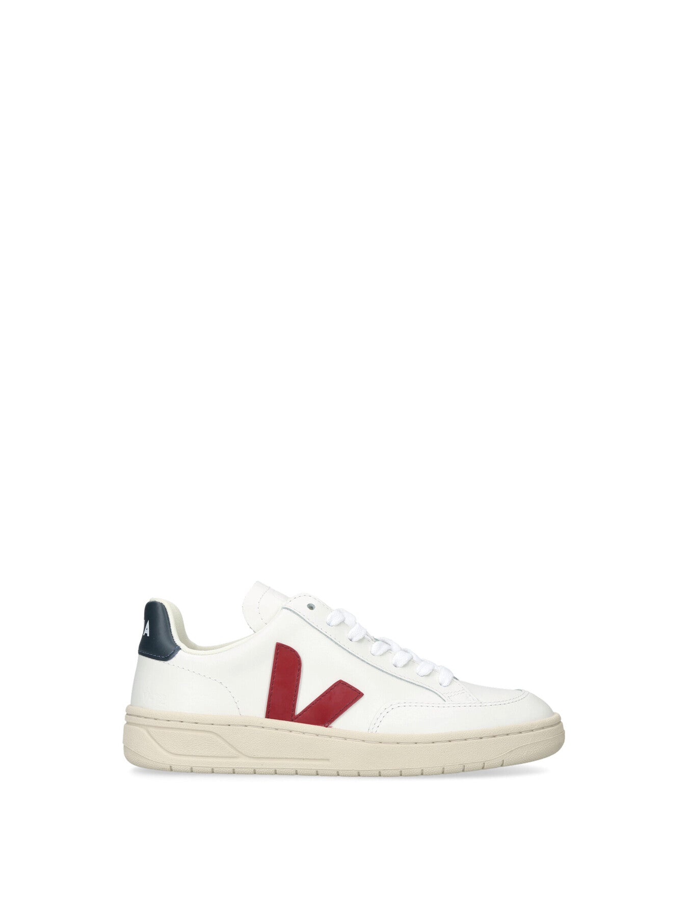 V-12 WHT MARSALA NAUTICO