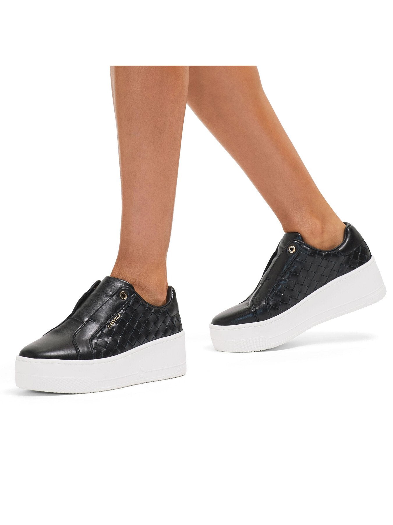 CONNECTED LACELESS WEAVE