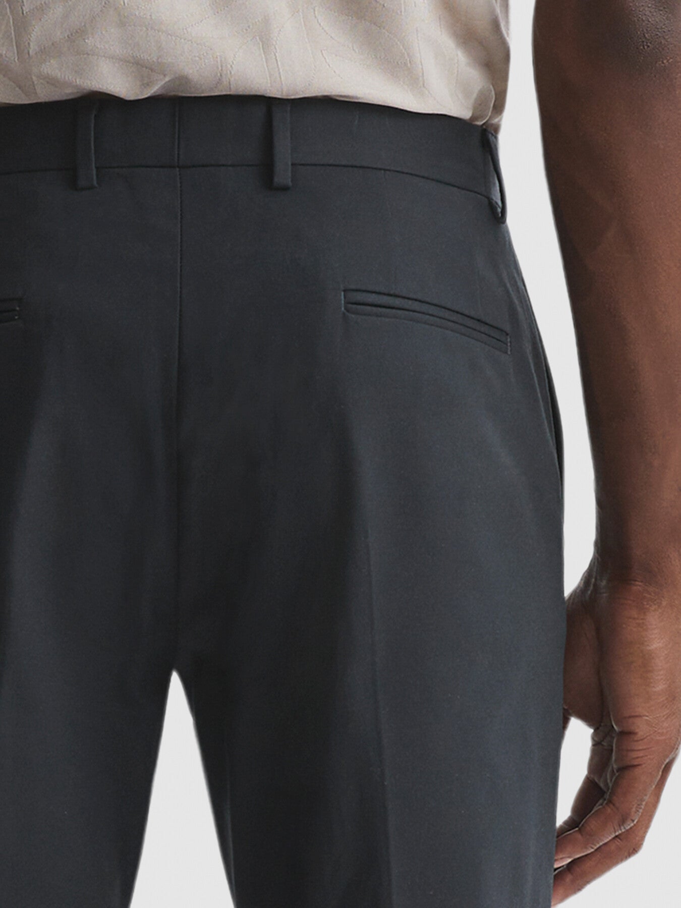 Eastbury Slim Fit Chinos