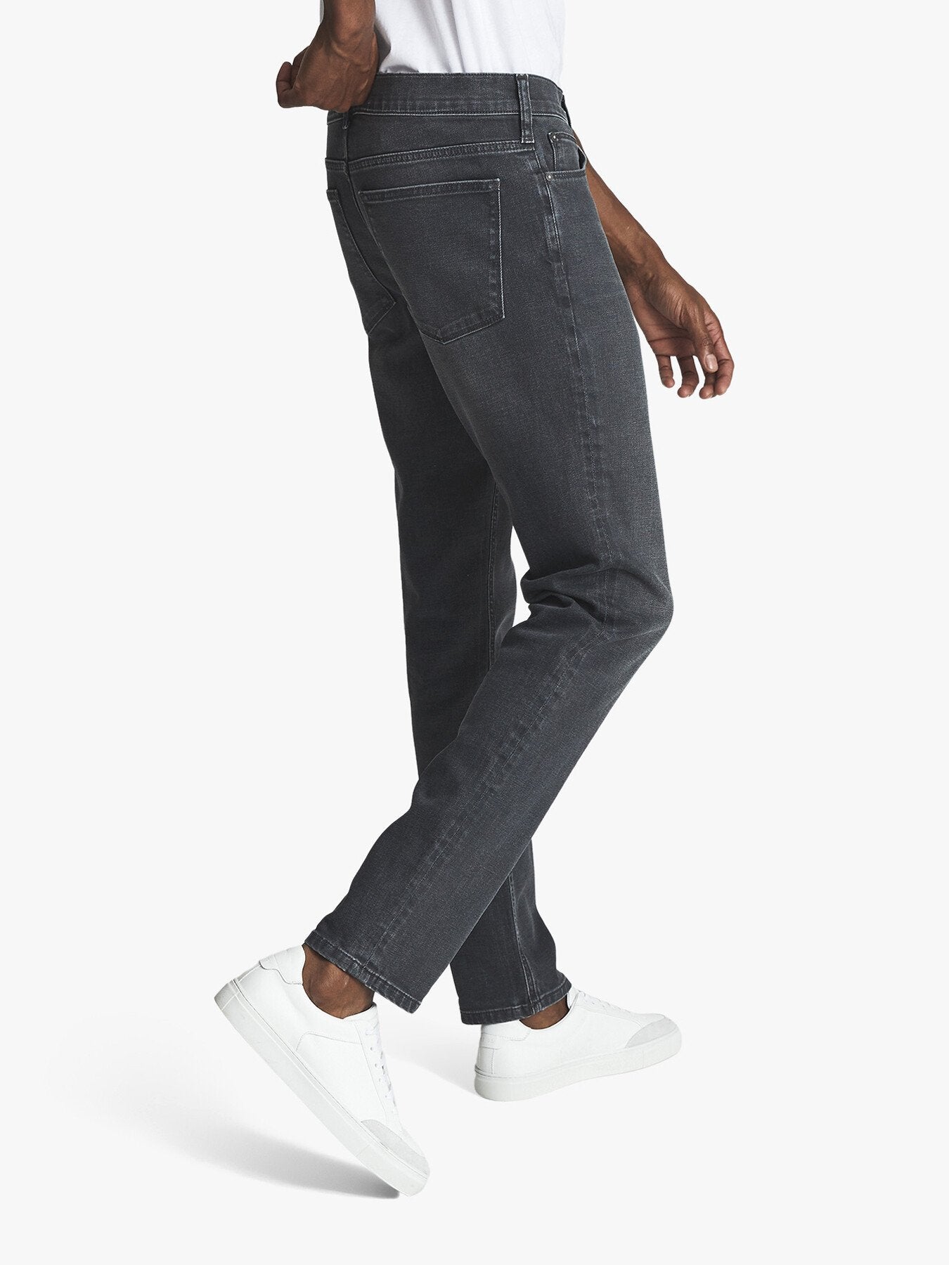 Robin Slim Fit Washed Jeans