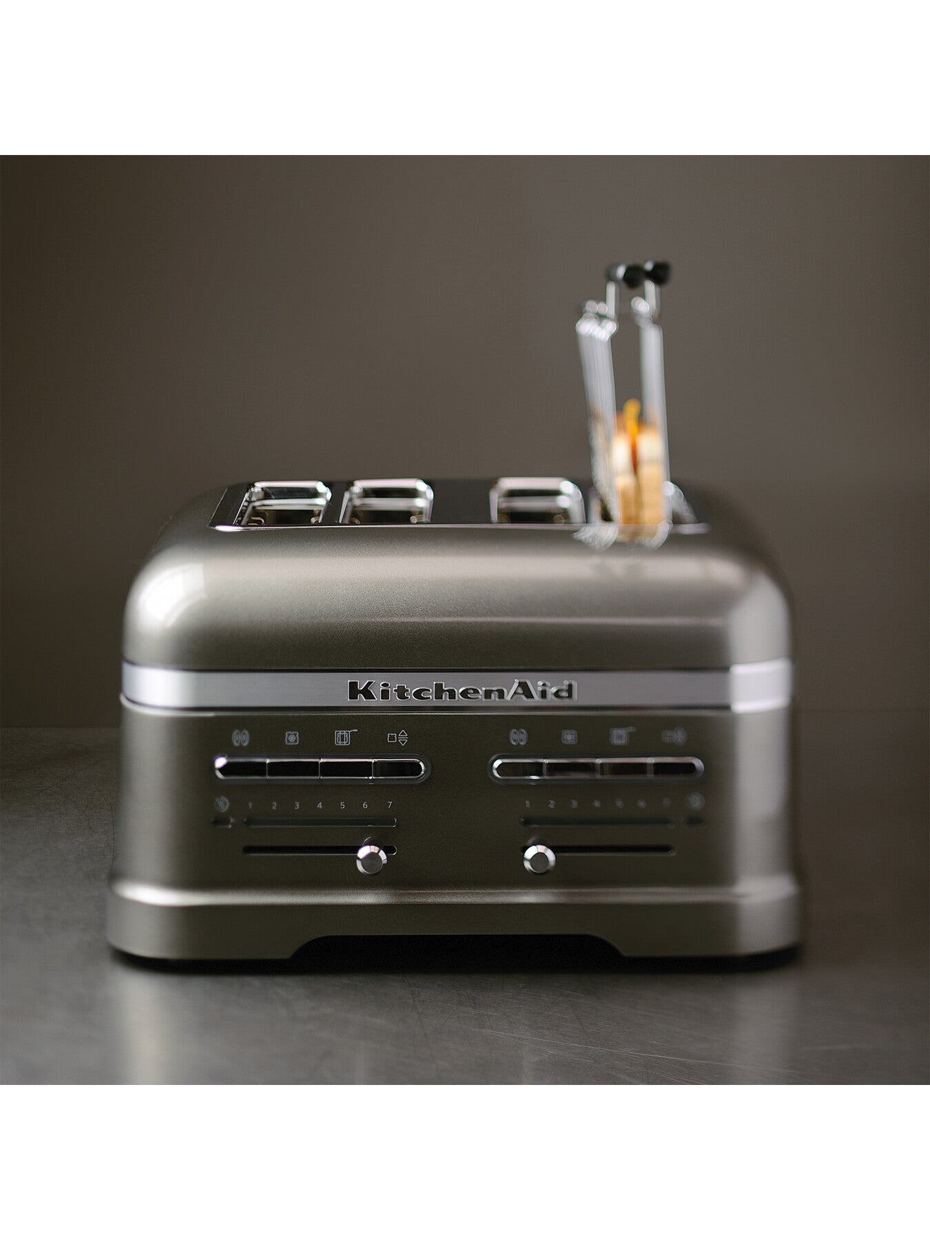 Artisan Toaster 4 Slot Toaster