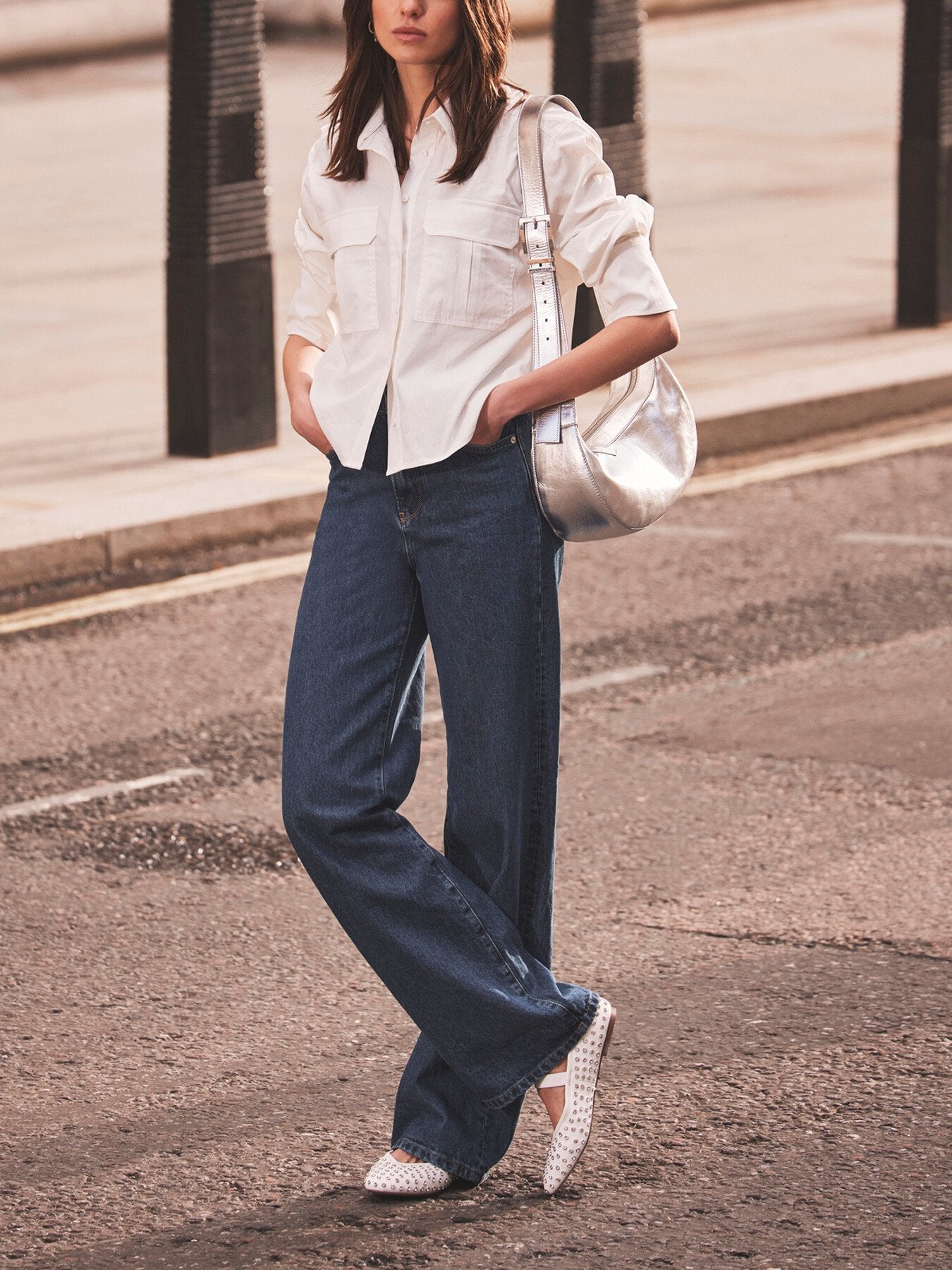 Indigo Relaxed Wide Jeans