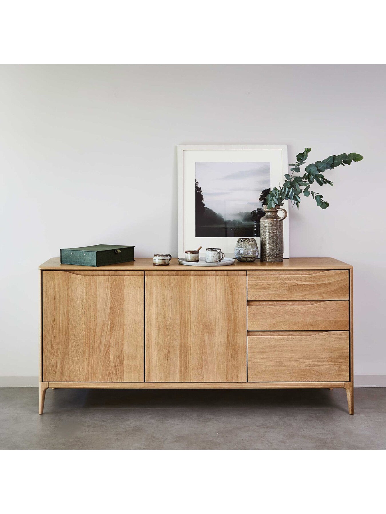 Romana Oak Wood 2 Door 3 Drawer Large Sideboard