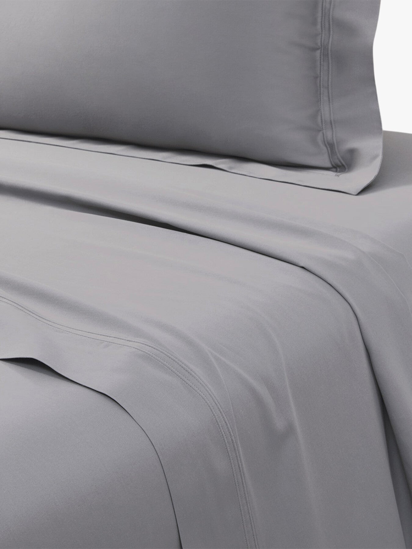 Triomphe Flat Sheet Collection