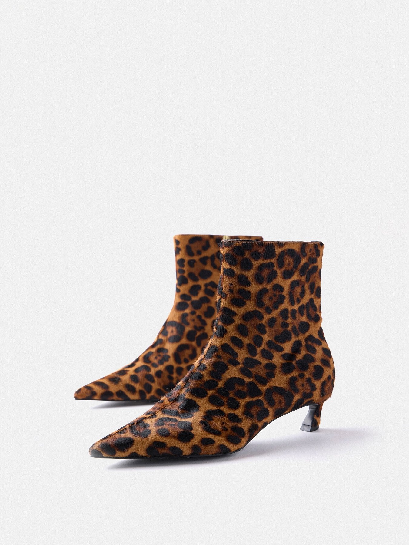 Leopard Print Leather Textured Ankle Boot