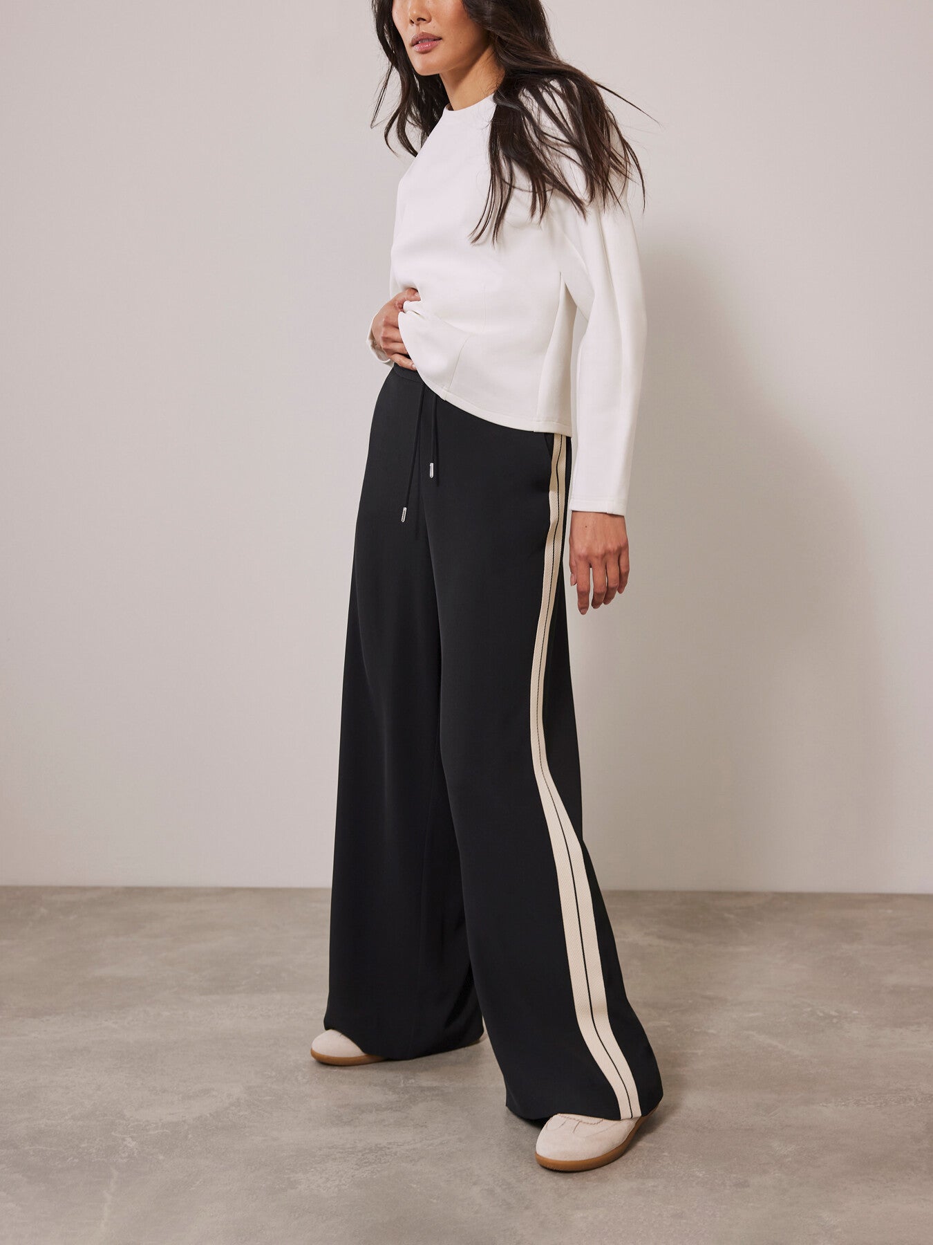 Side Stripe Wide Trousers