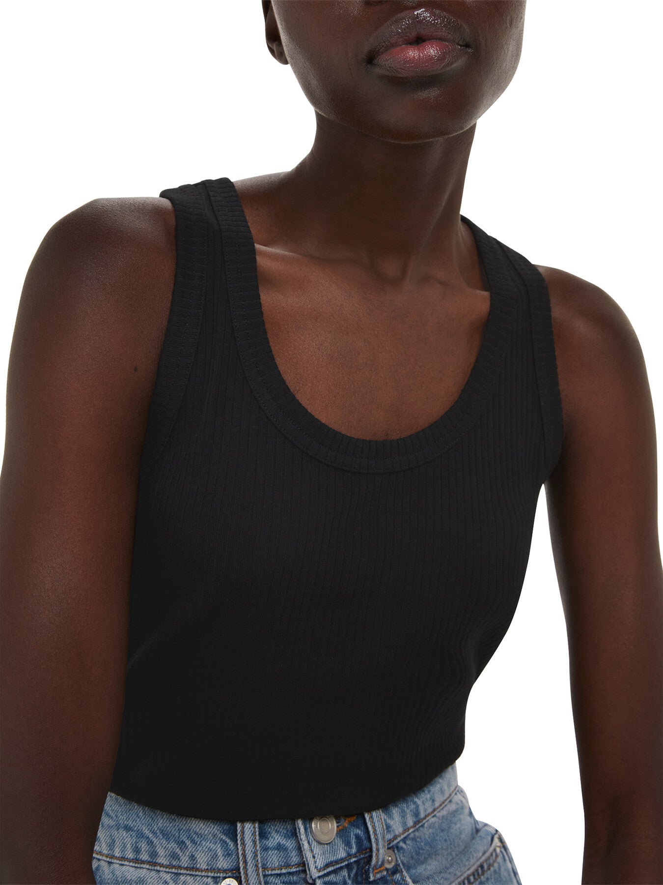 Ultimate Ribbed Scoop Vest