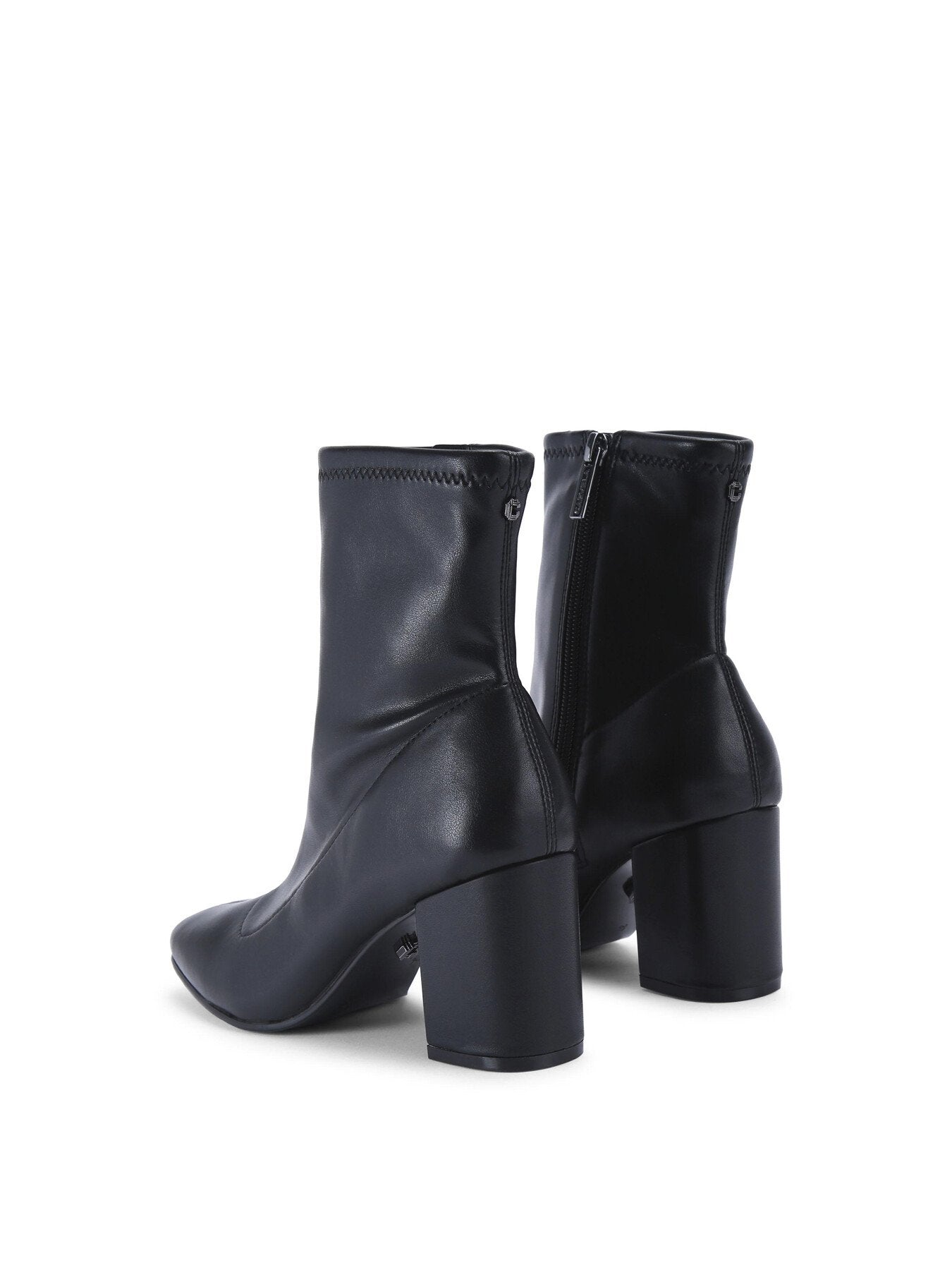 STRUT ANKLE