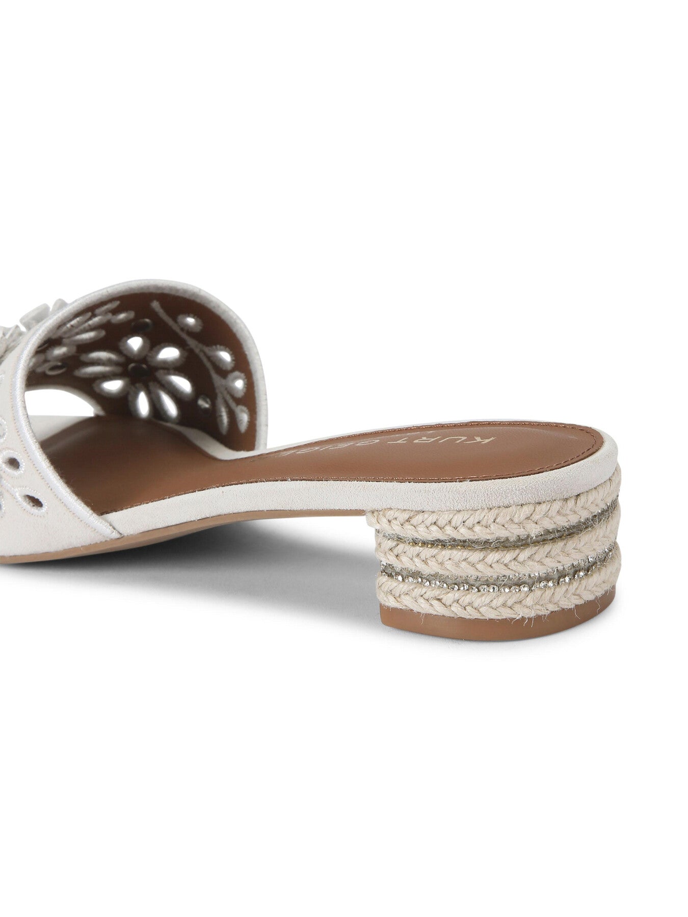 FLOWER LOW SANDAL