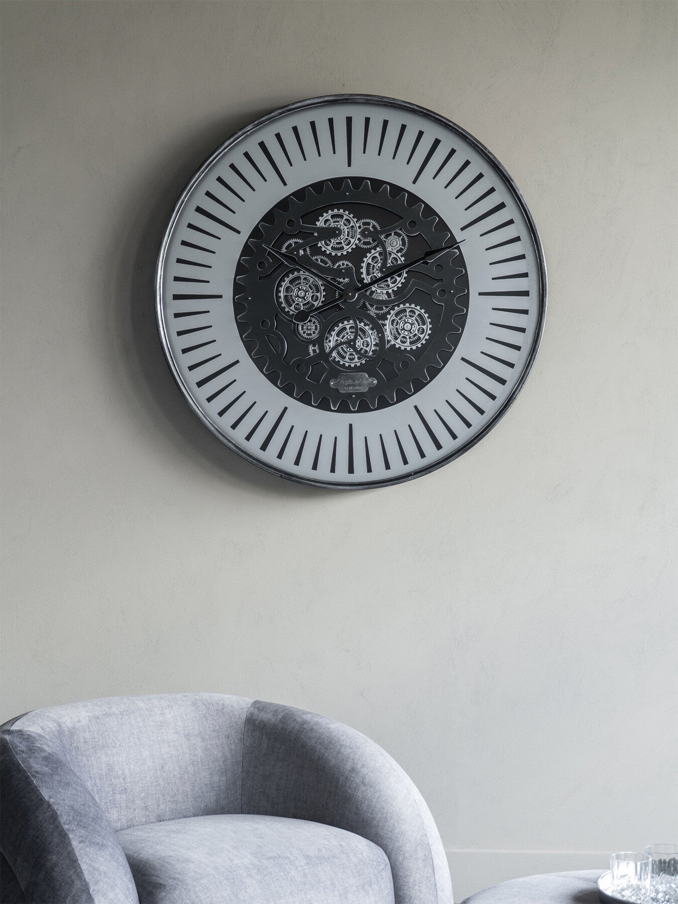 Palladium Wall Clock with moving Dials Black N