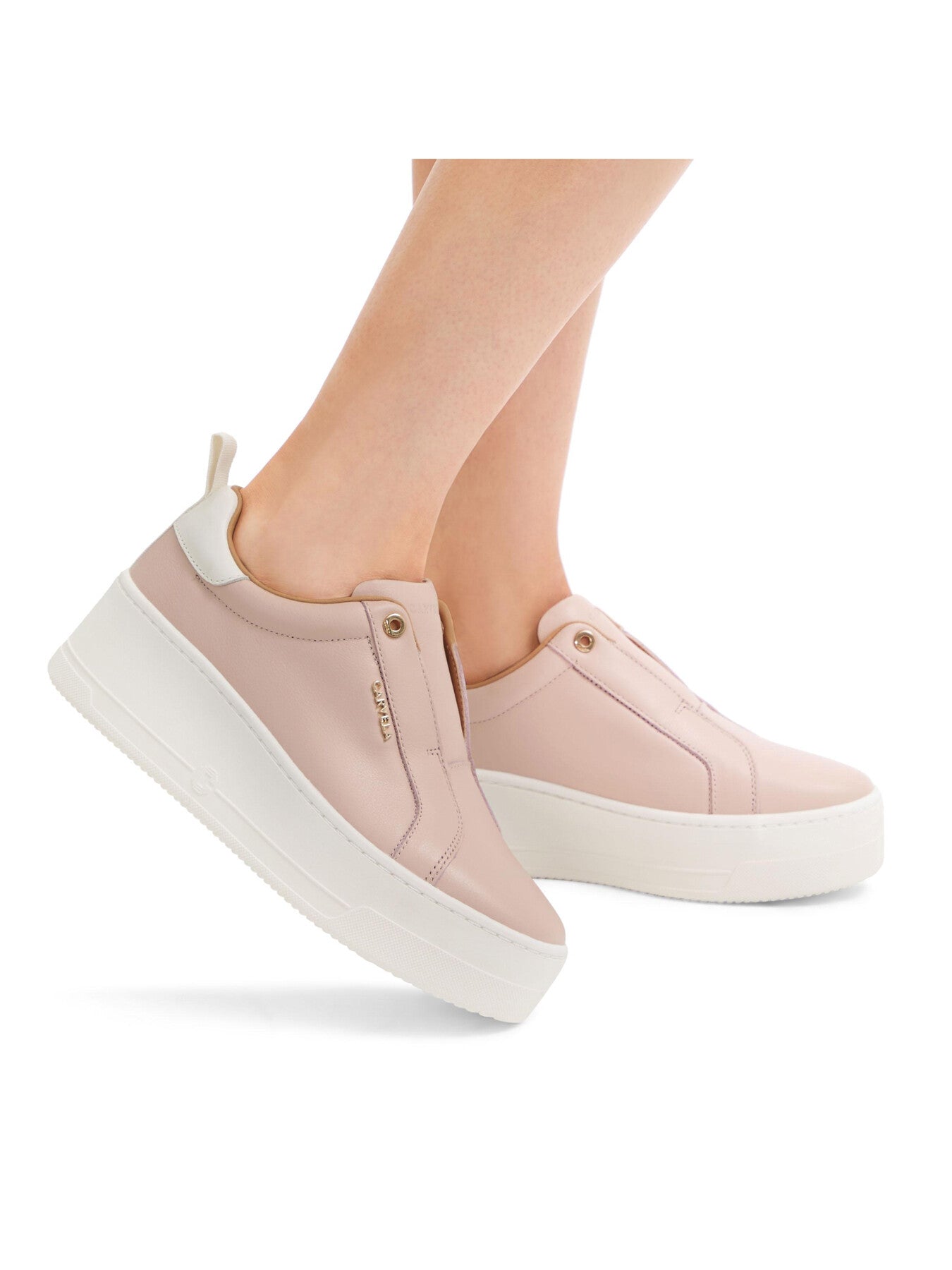 CONNECTED LACELESS