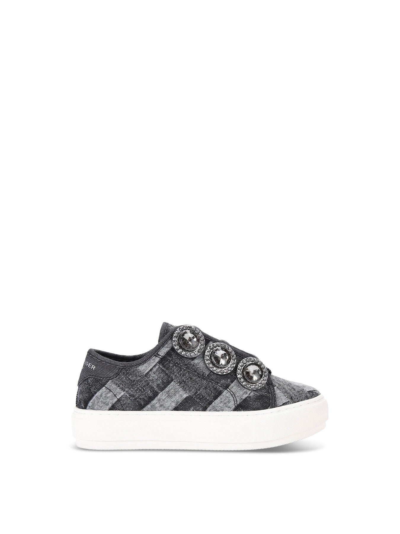 LANEY OCTAVIA