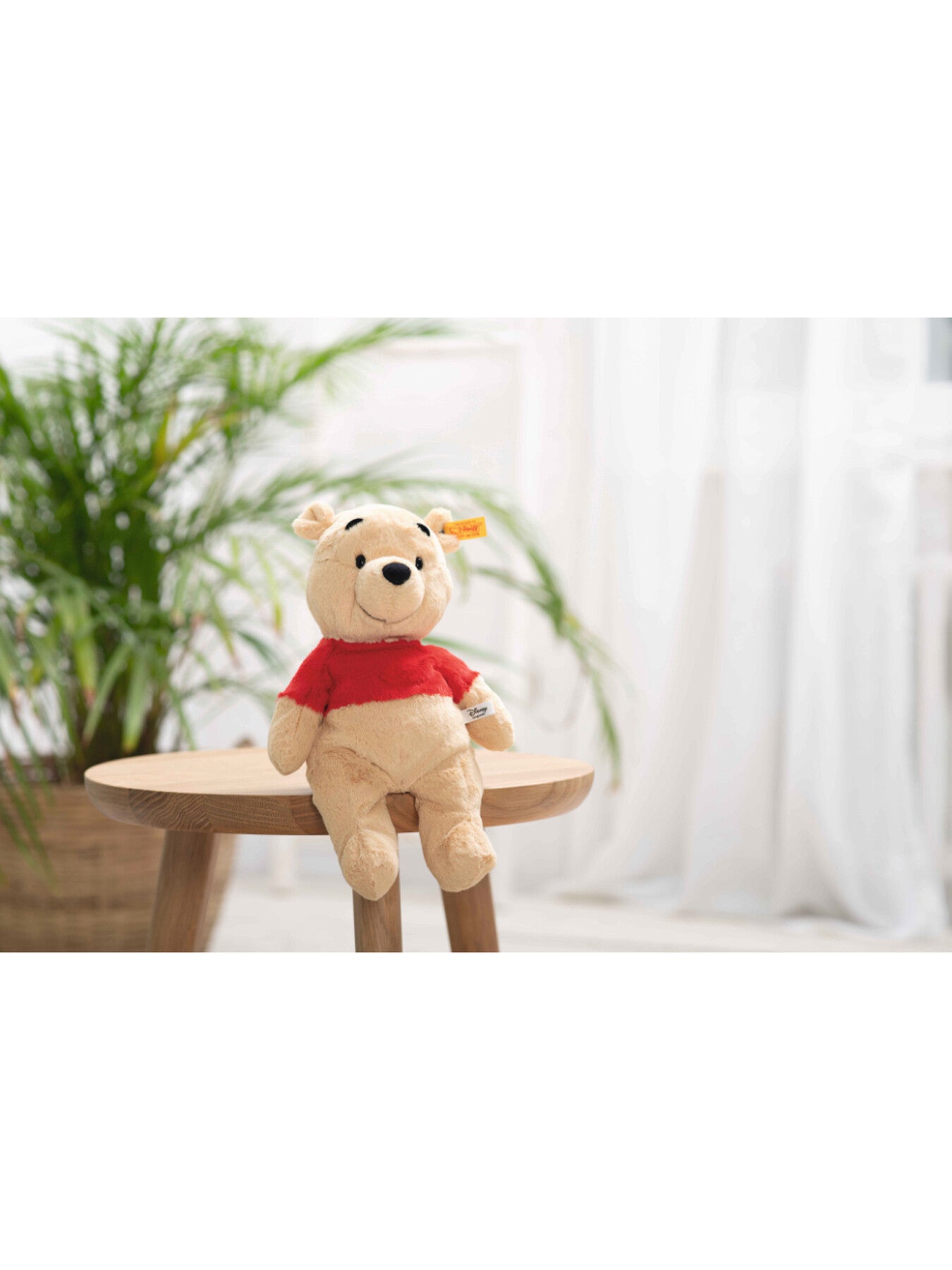 Disney Soft Cuddly Friends Winnie The Pooh