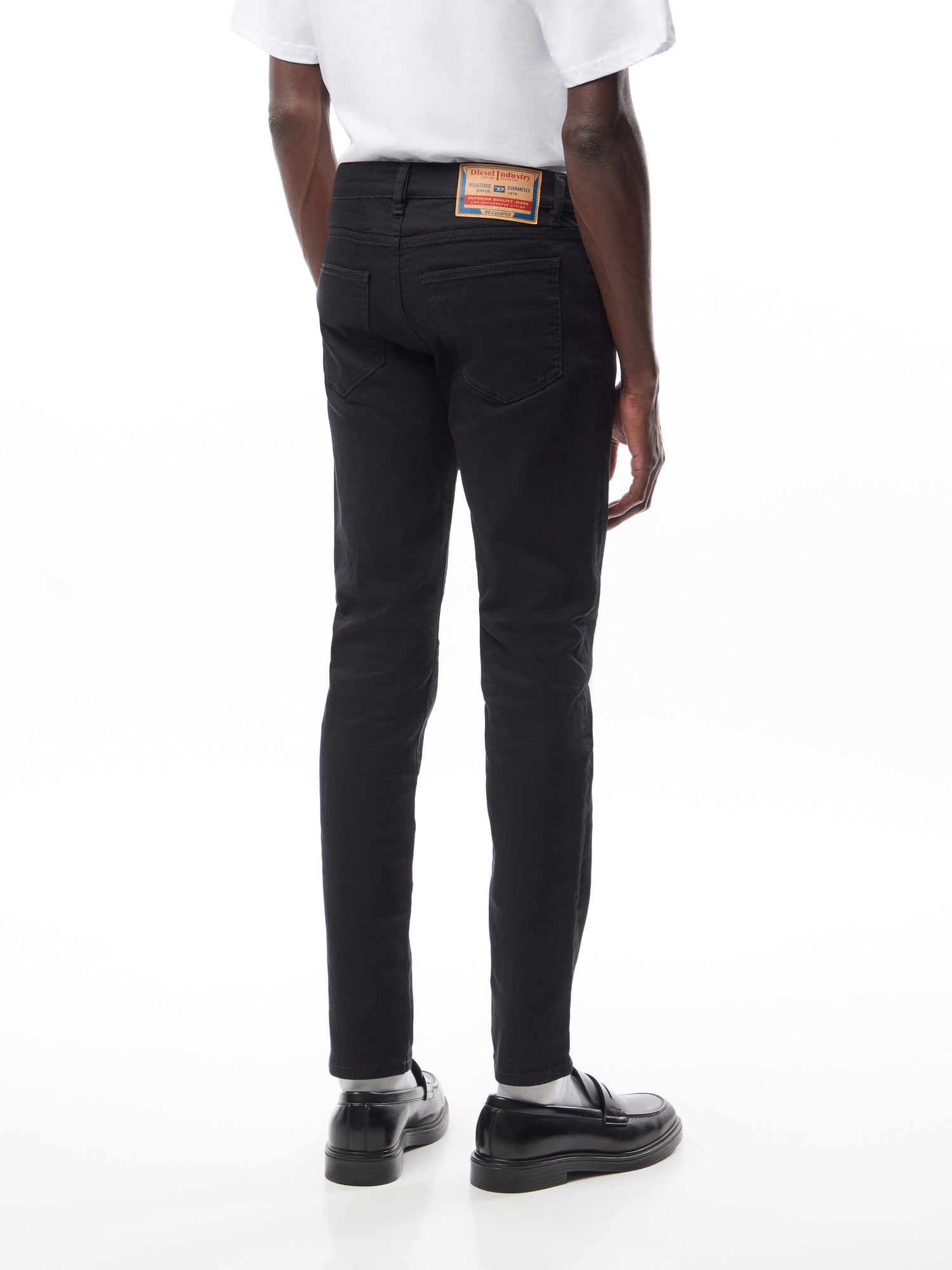 2019 D-Strukt Jeans