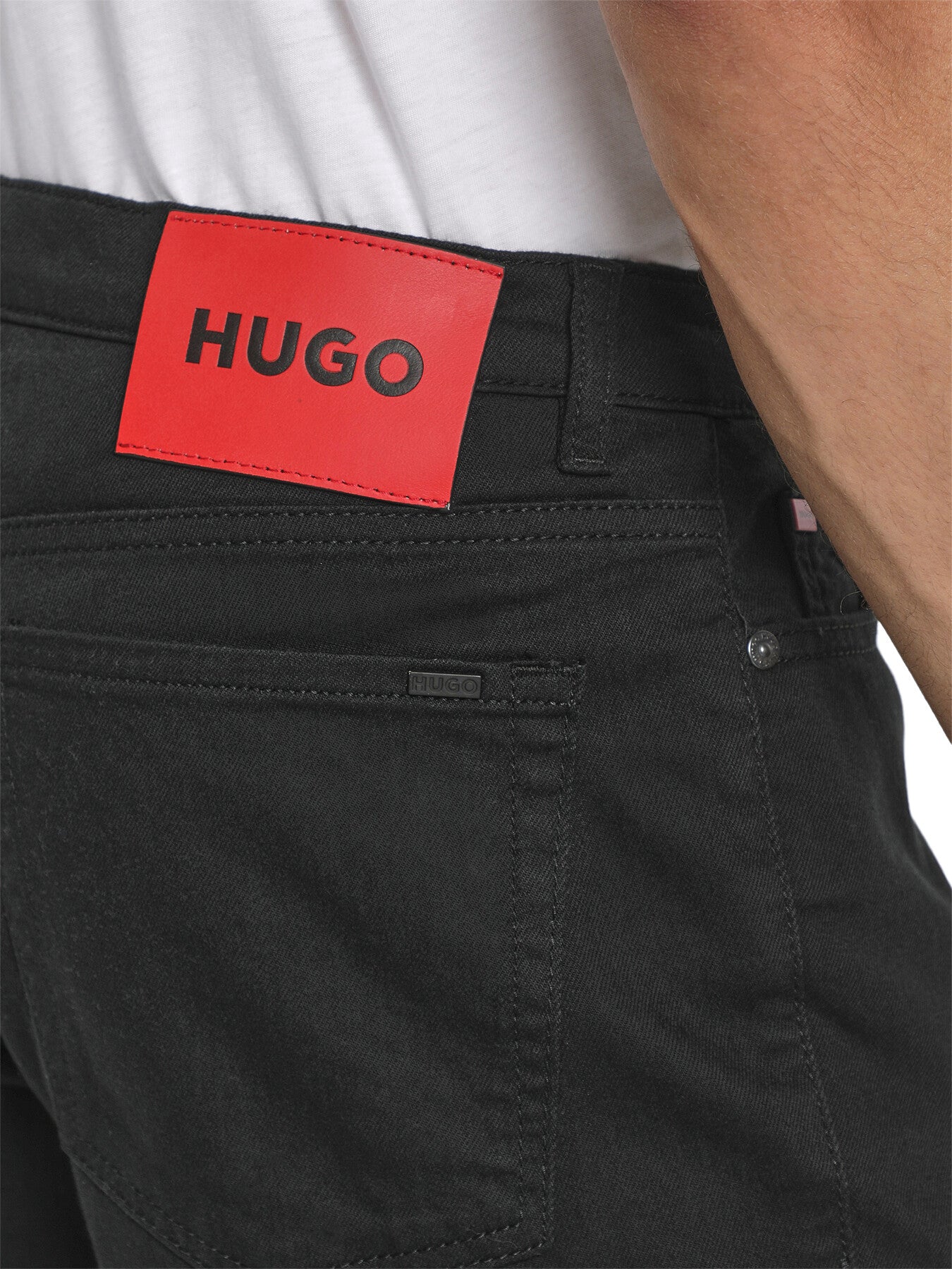 634 Tapered Jeans