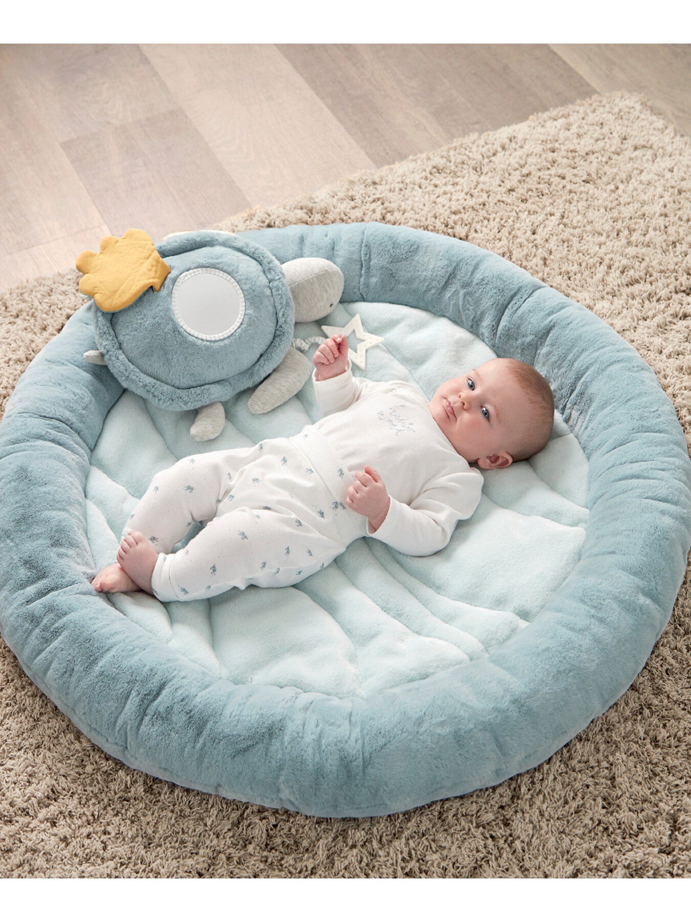 Welcome to the World Under the Sea Playmat