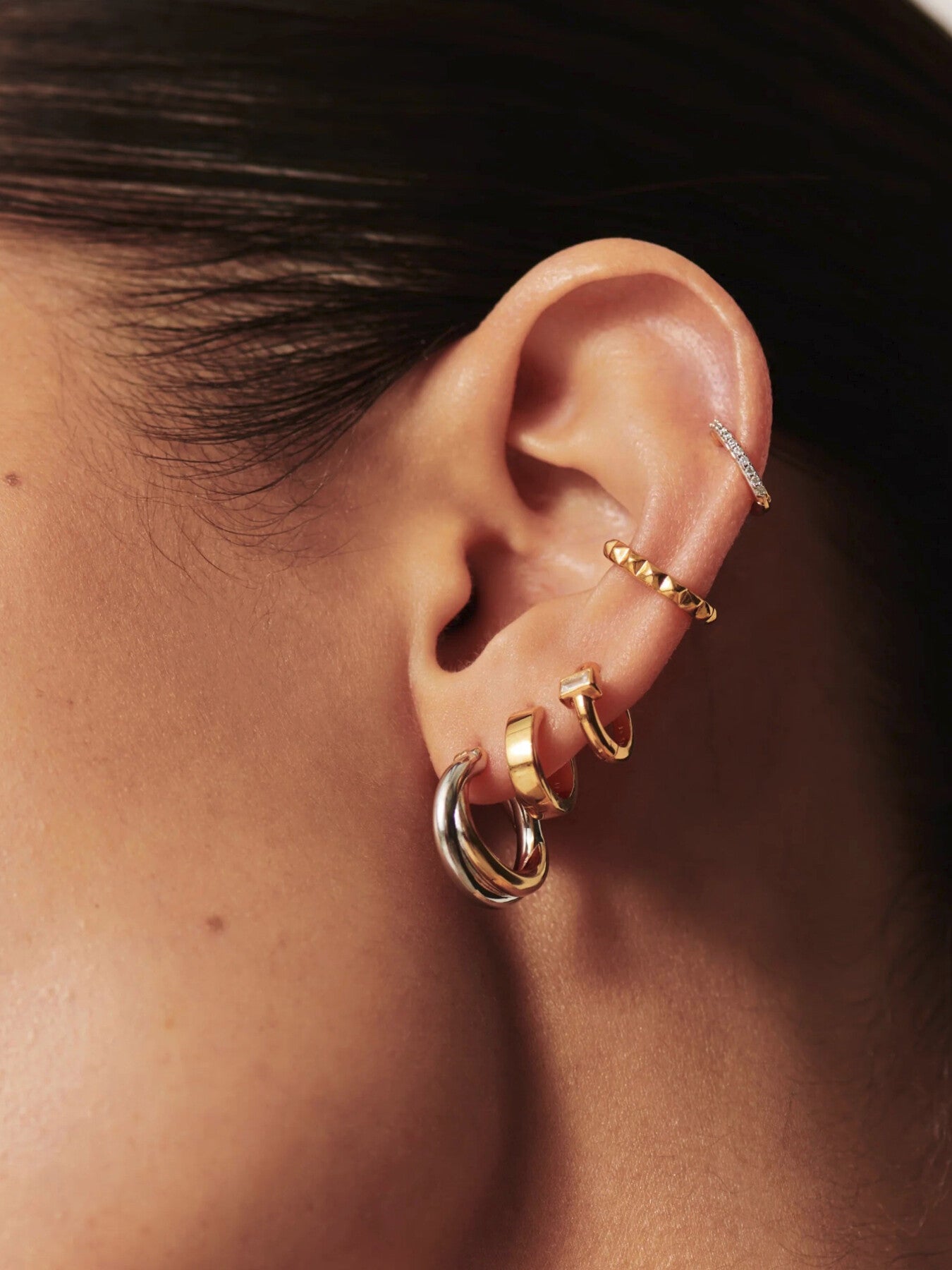 Lucy Williams Chunky Entwine Mini Hoop Earrings