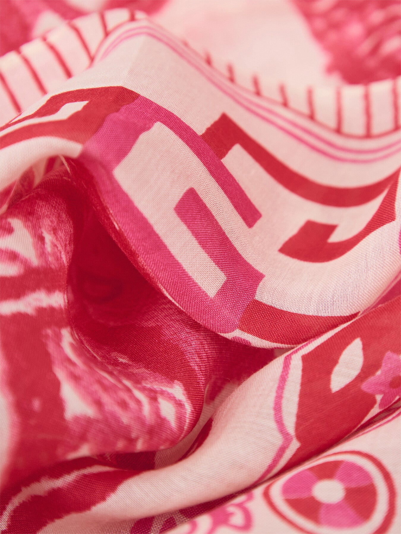 Giant Willow Tencel Scarf