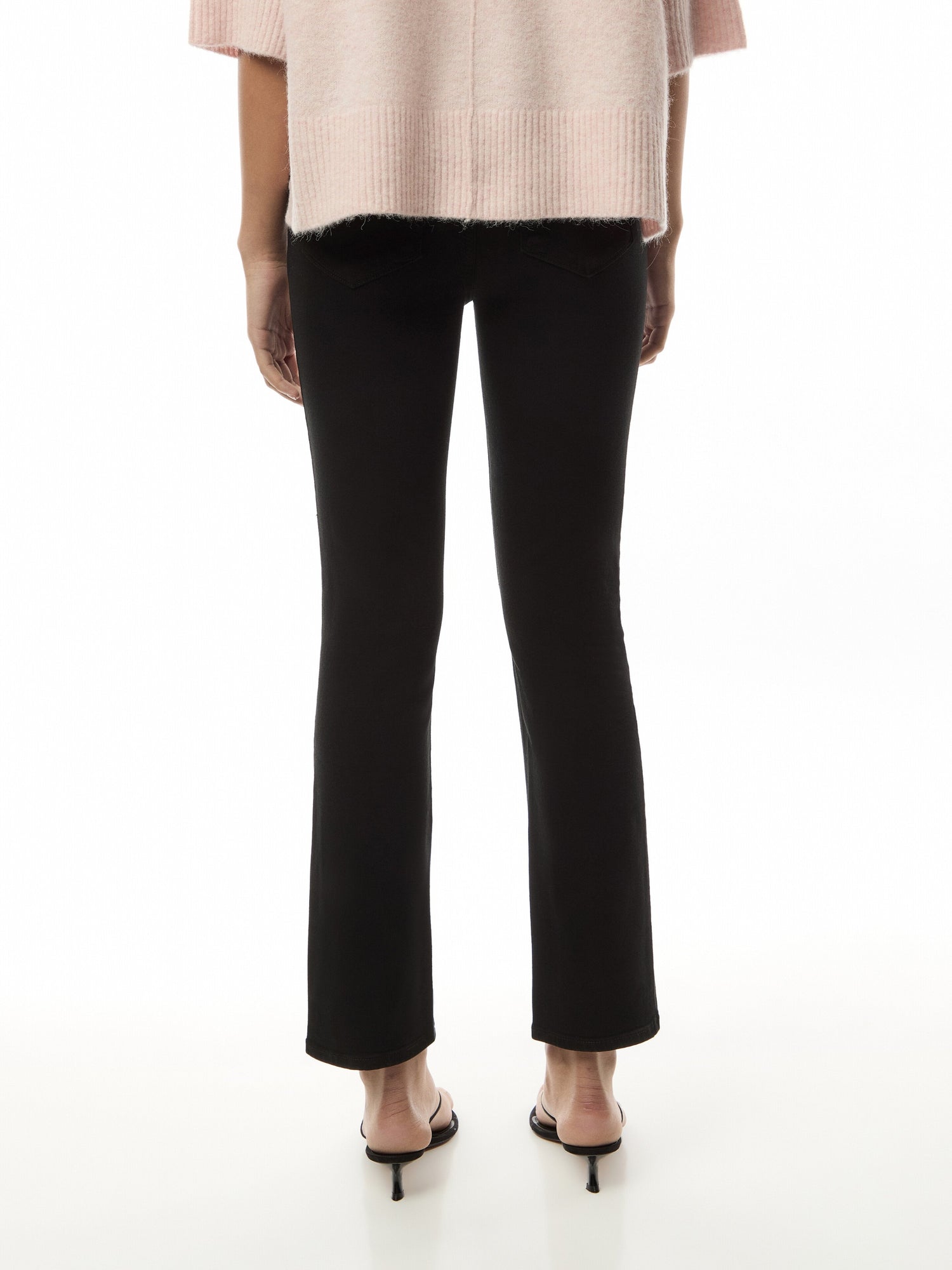 Cindy Clean Hem Jeans