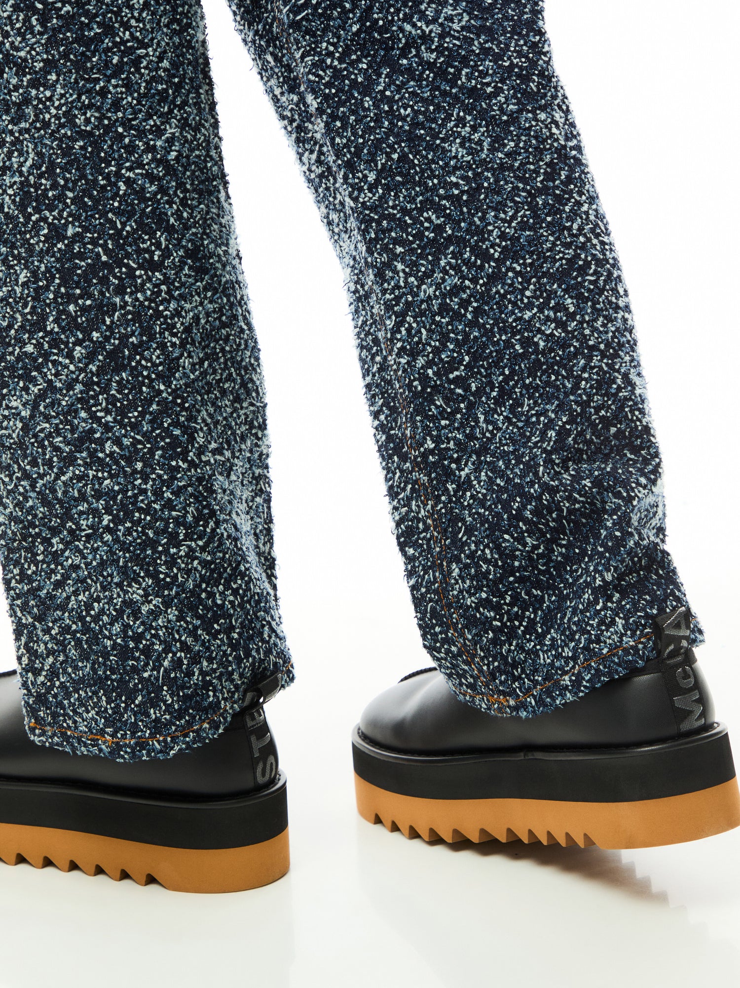 Sneak-Elyse Platform Slippers