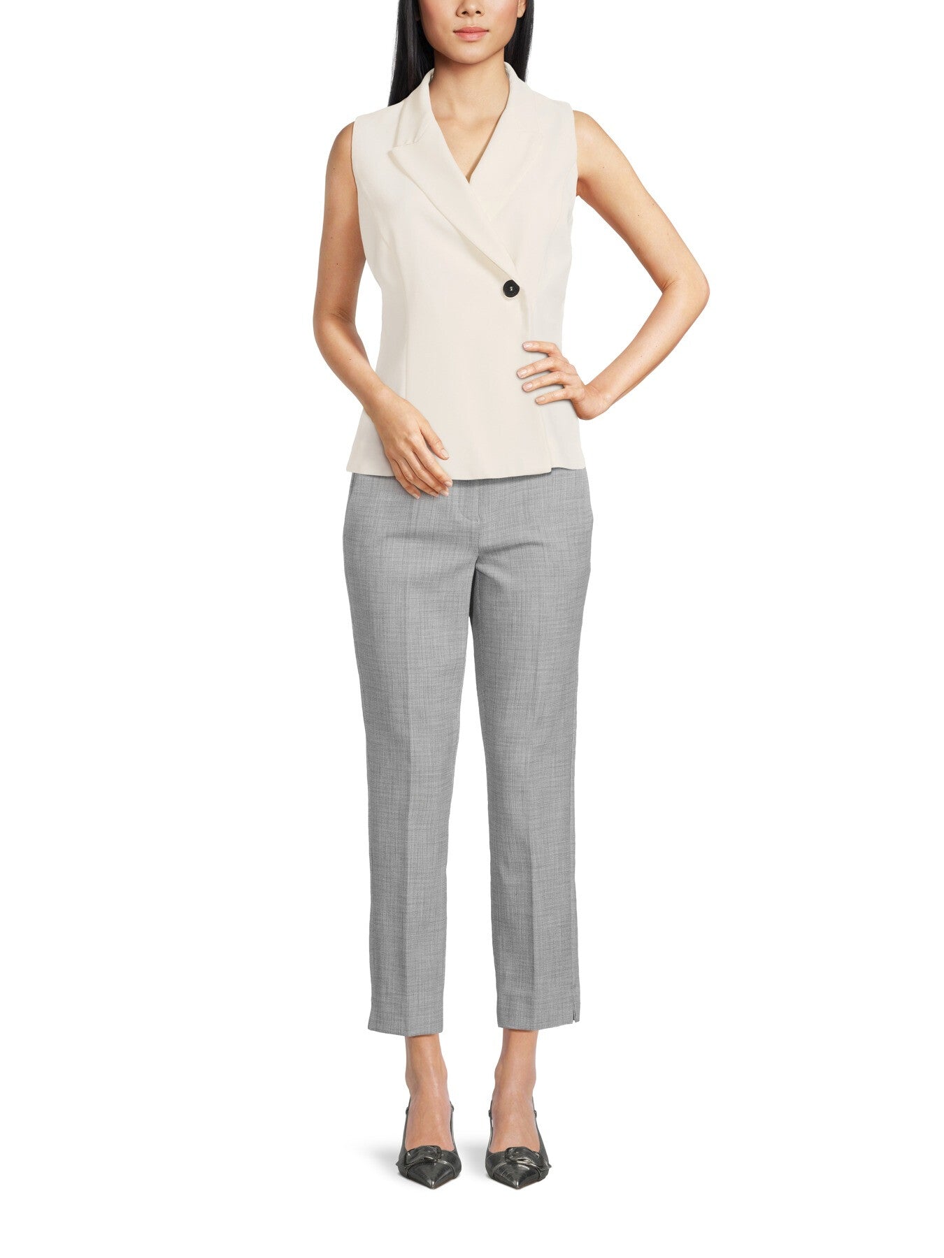 Nalut Cropped Straight Leg Trousers