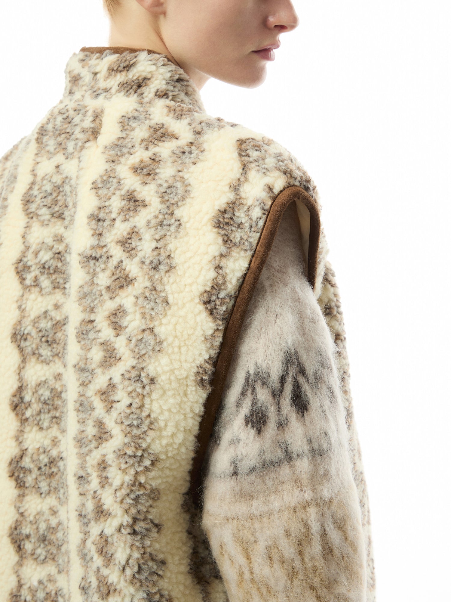 Maximilia Gilet