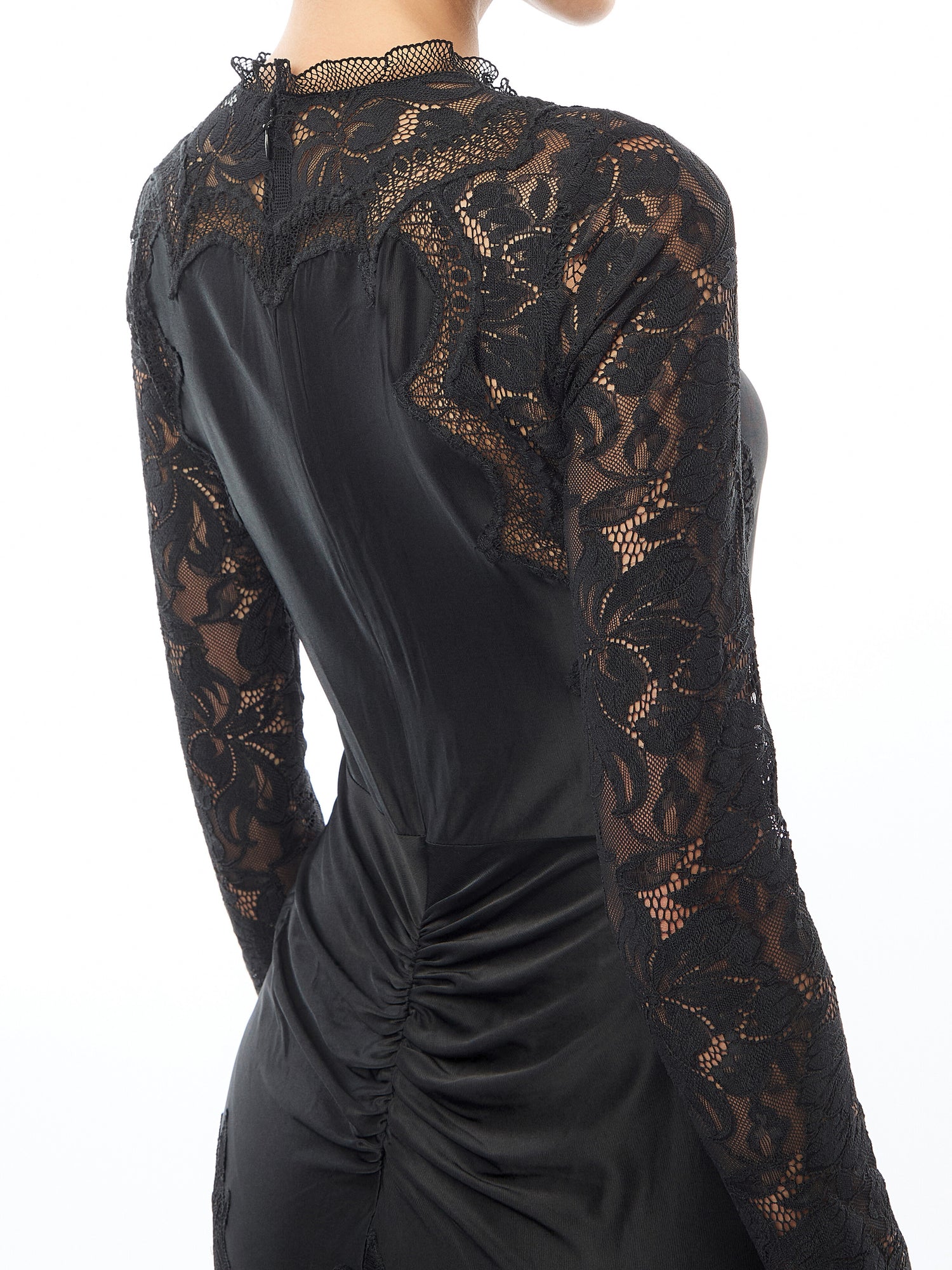 Robe Lace Long Sleeved Ruched Midi Dress