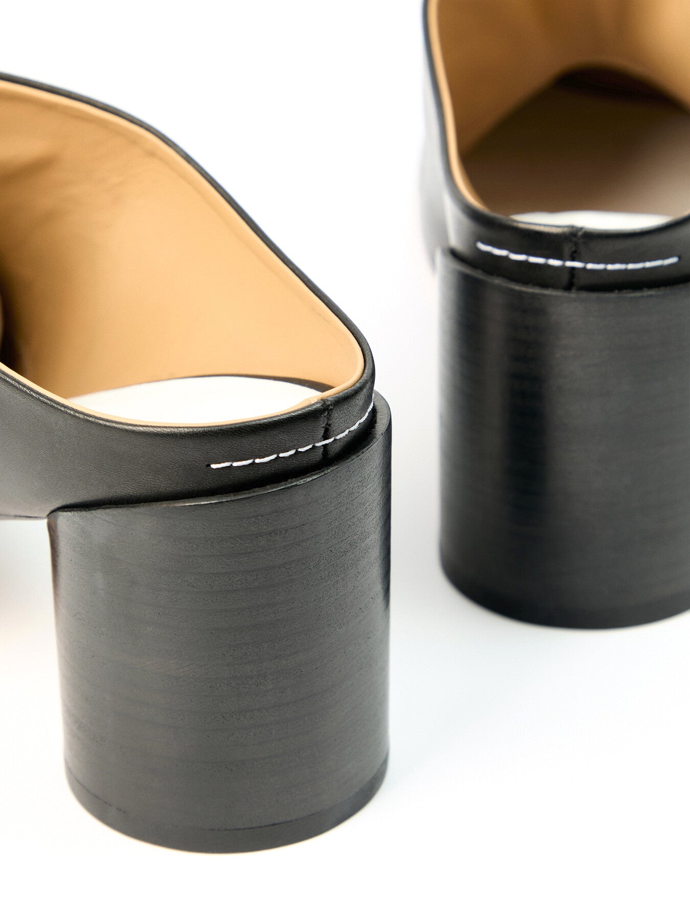 Heeled Slipper Shoe