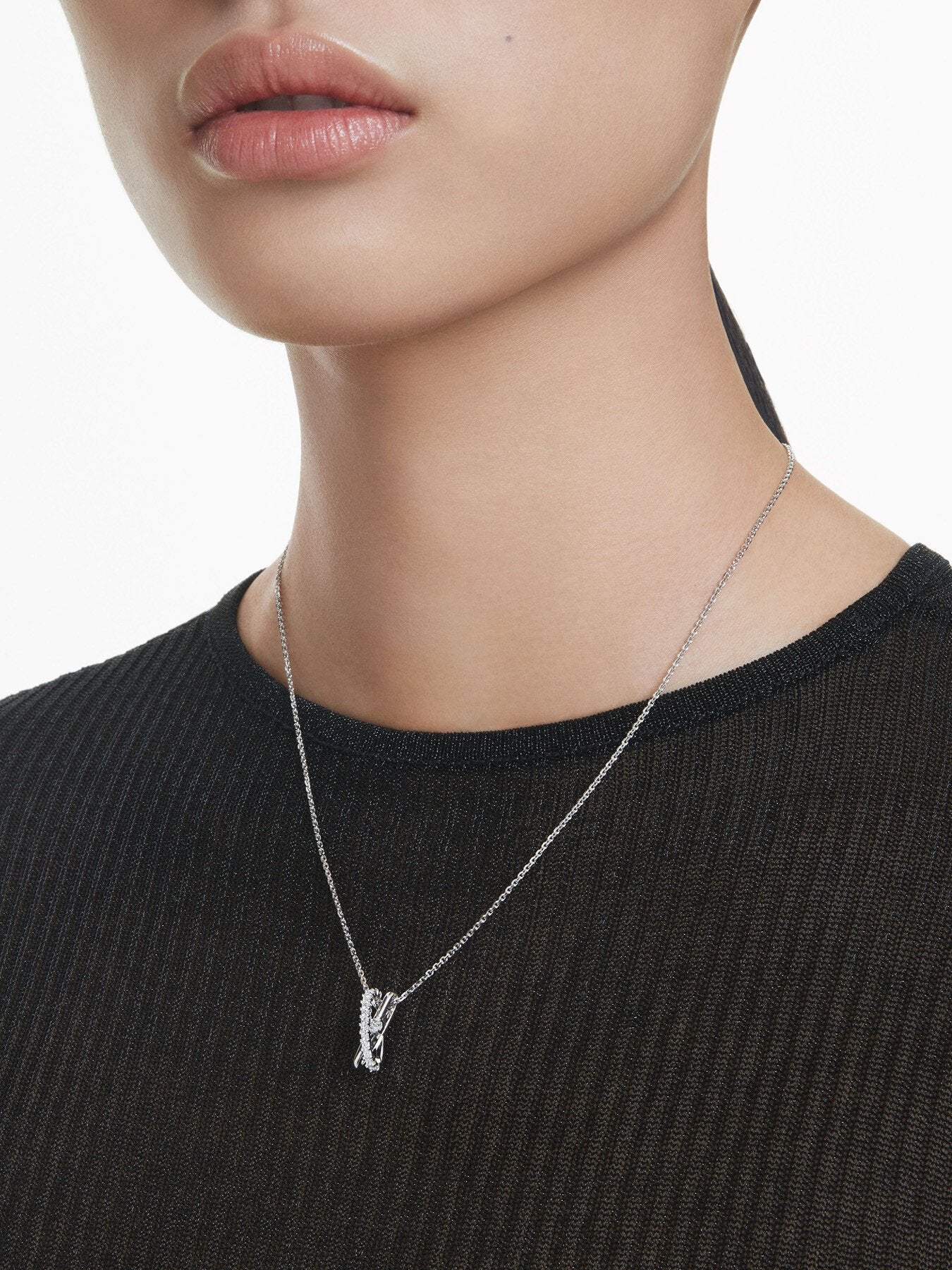 Hyperbola Mixed Twist Pendant Necklace