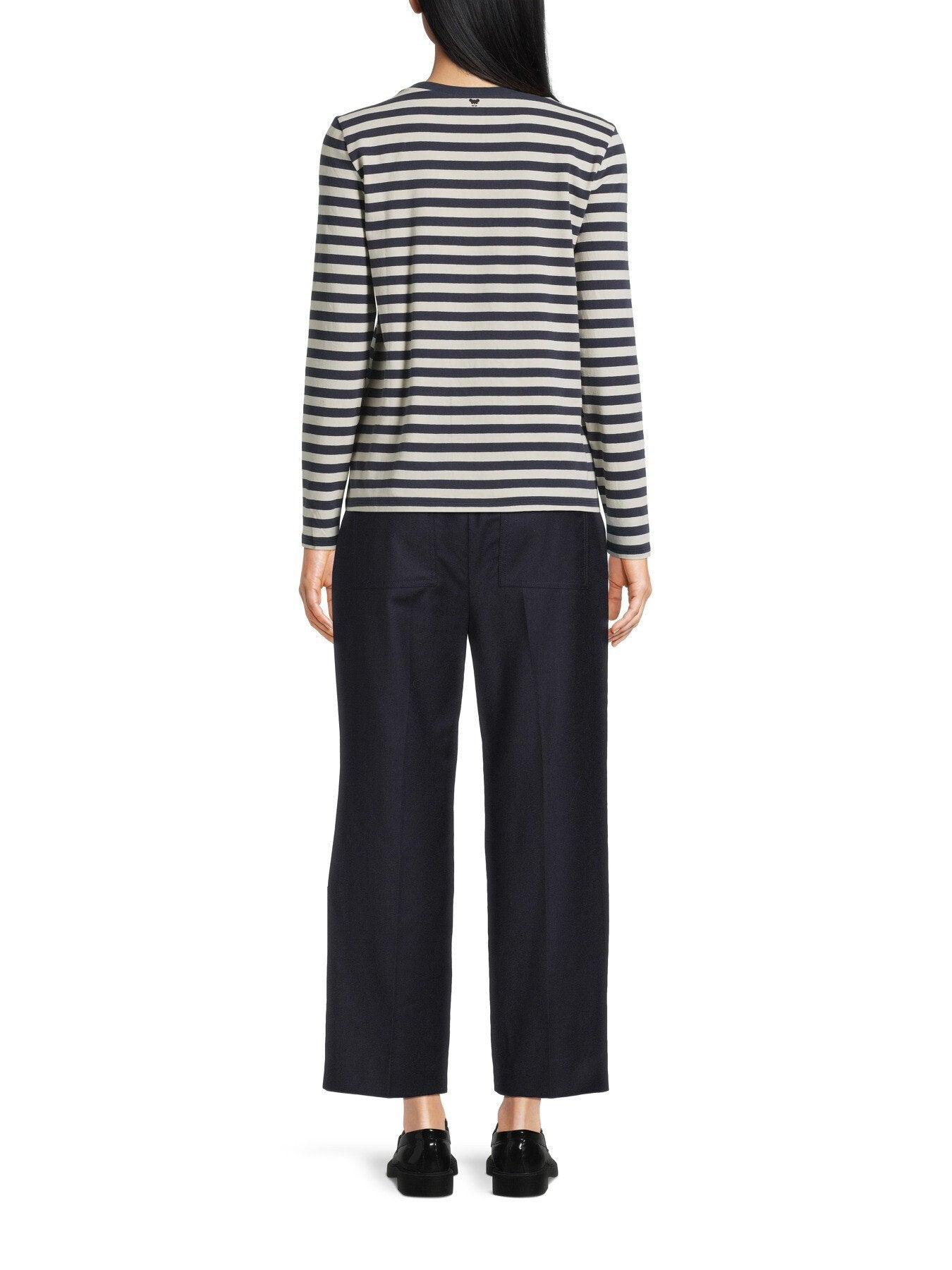 Quinoa Crew Neck Stripe Logo Top