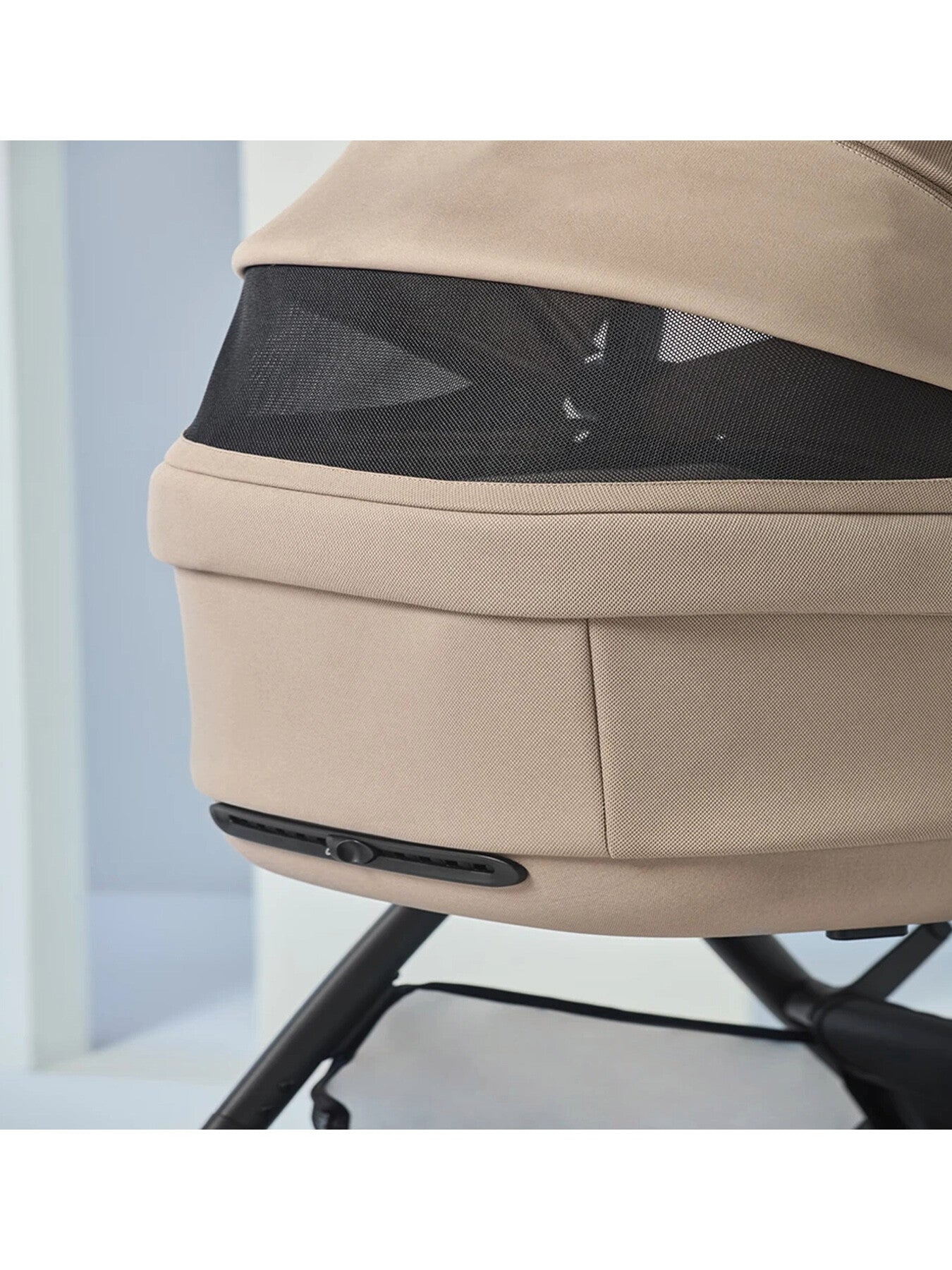 Dune & First Bed Folding Carrycot