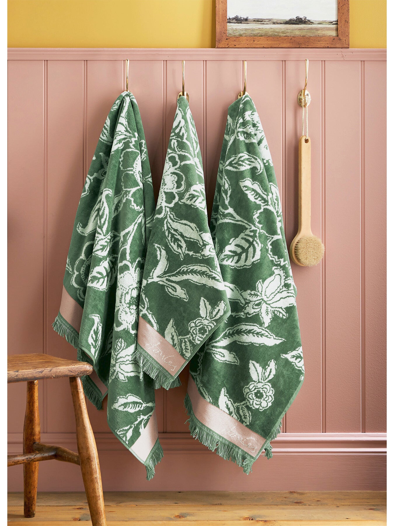 Juliette Towel Collection