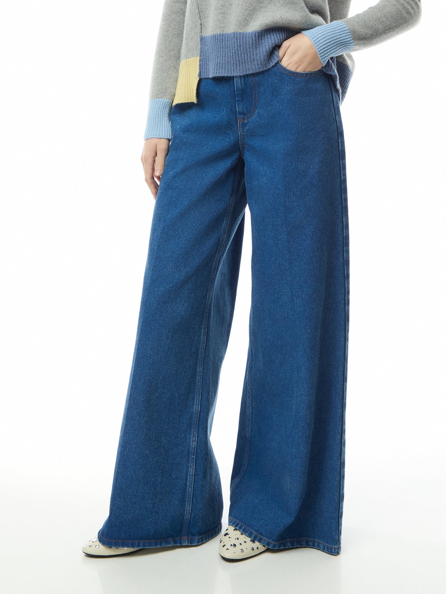 Wide Leg Jeans