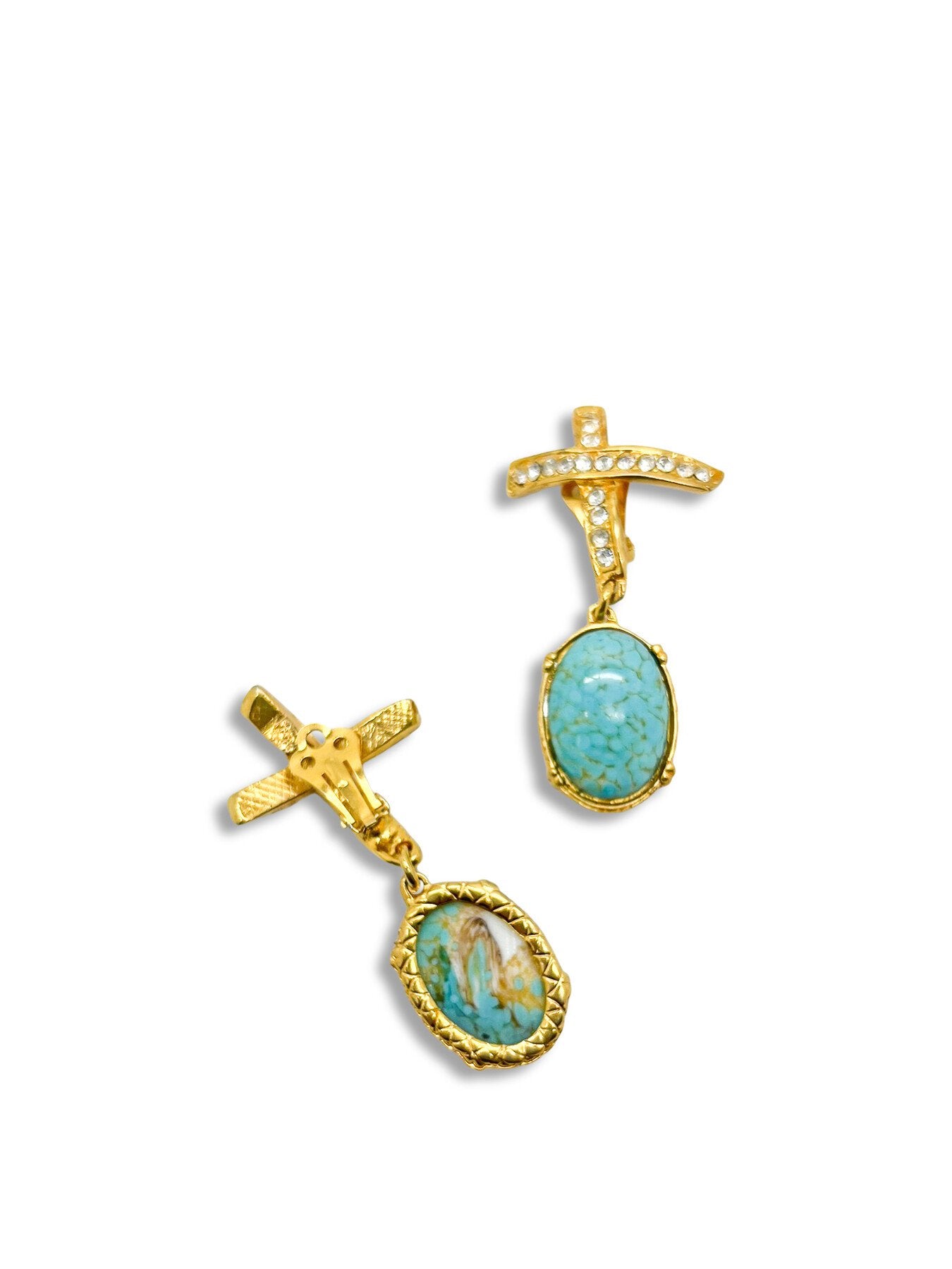 Vintage Statement Kiss with Turquoise Drop Earrings