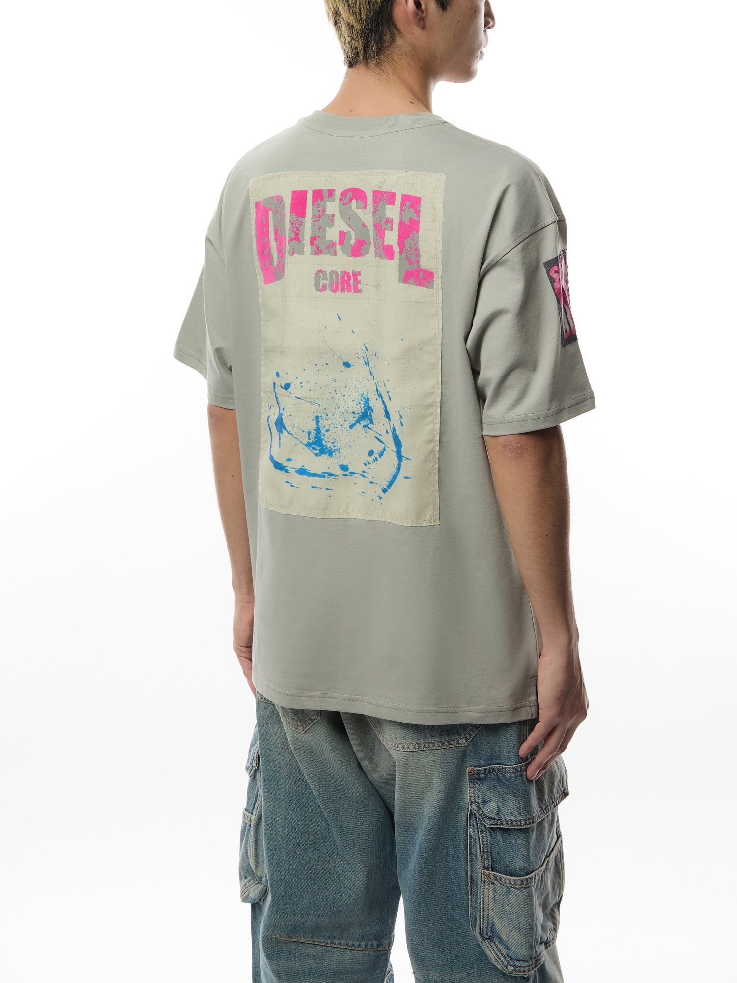 T-Boxt Slits R8 Graphic Patch T Shirt