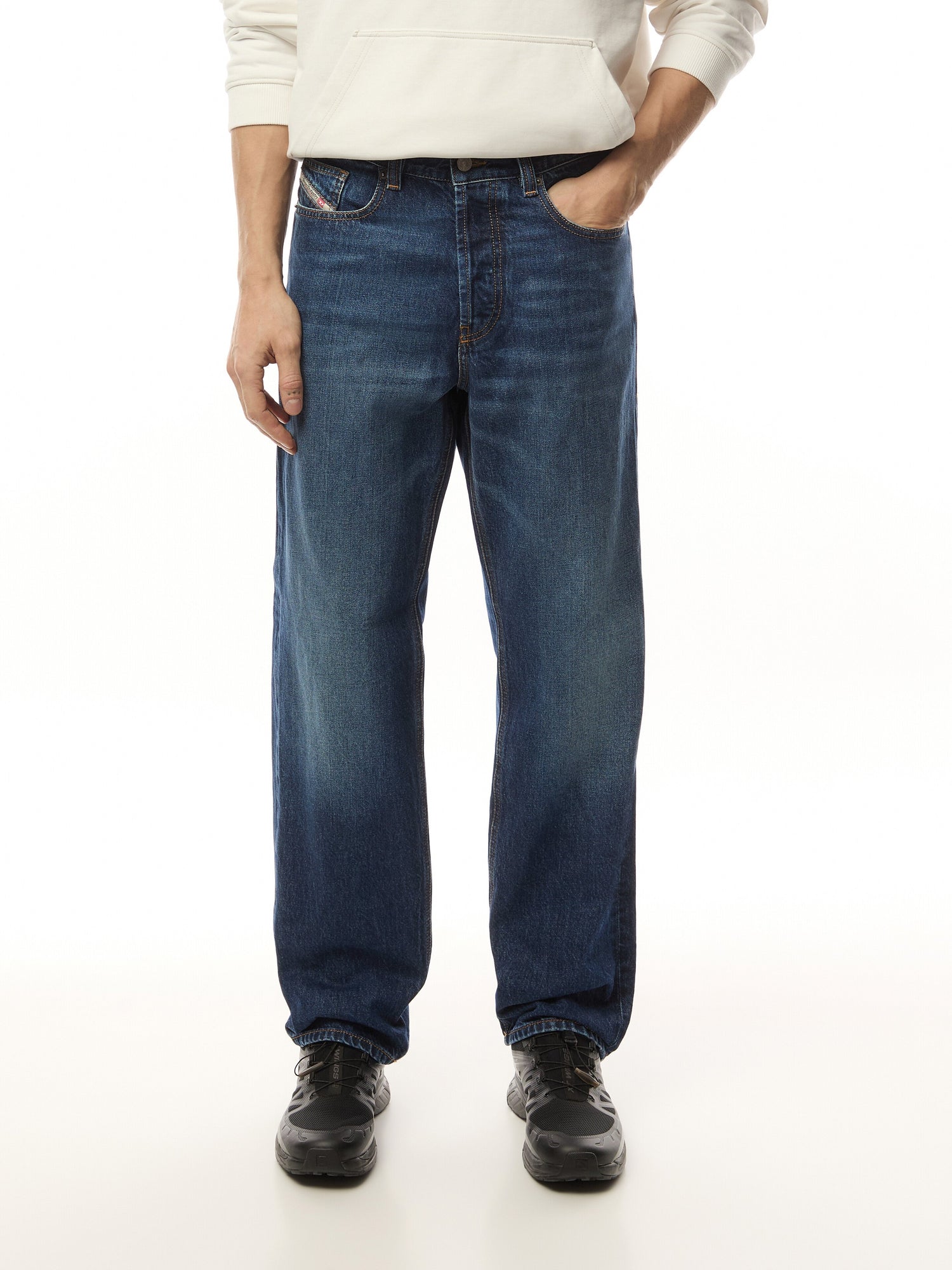 2010 D Macs Straight Lose Fit Jeans
