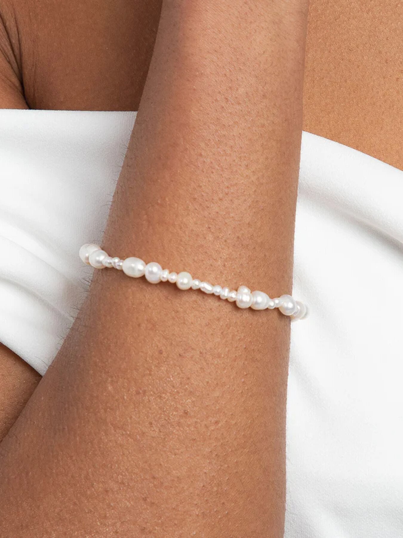 Serenity Pearl Beaded Bracelet