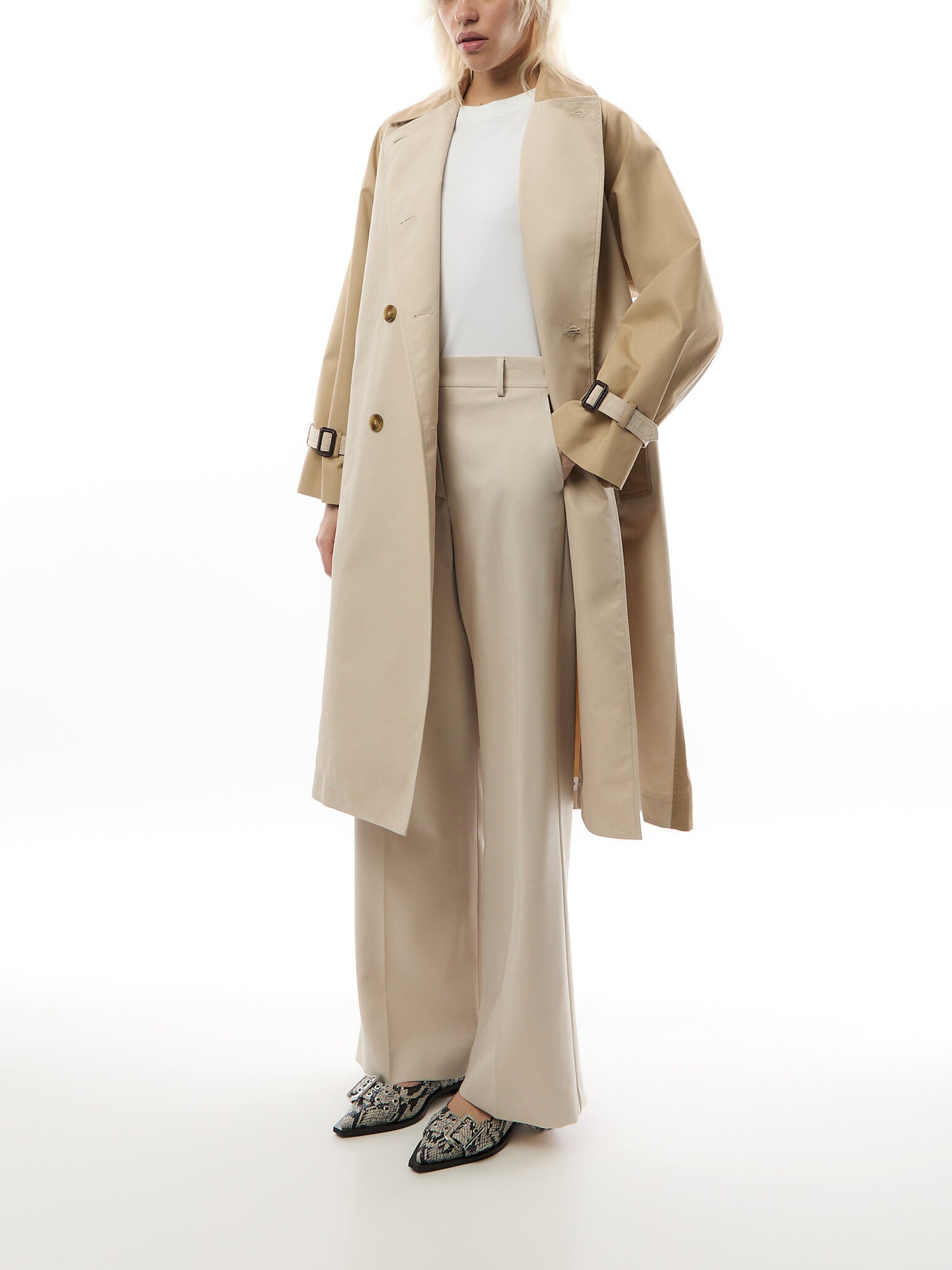 Canasta Raincoat
