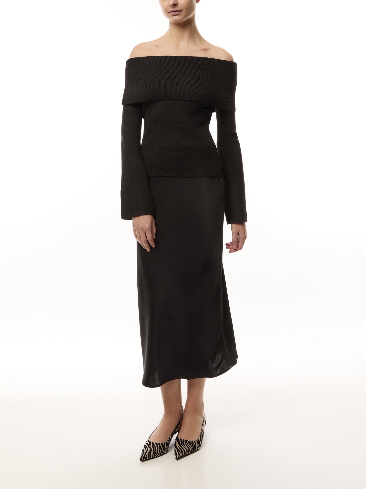 Soreya Bardot Knit Top - Black