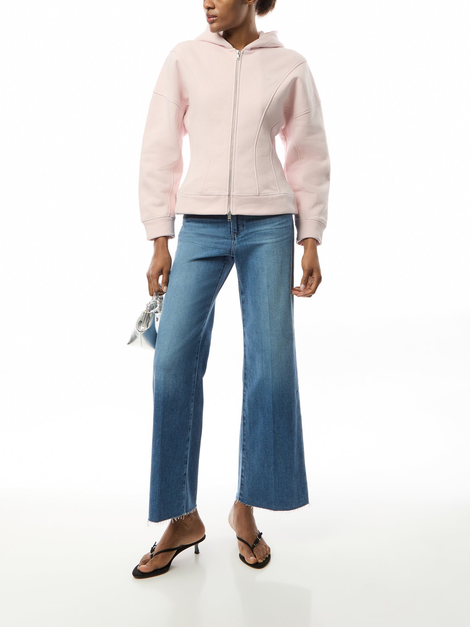 Anessa 31 Raw Hem Jeans
