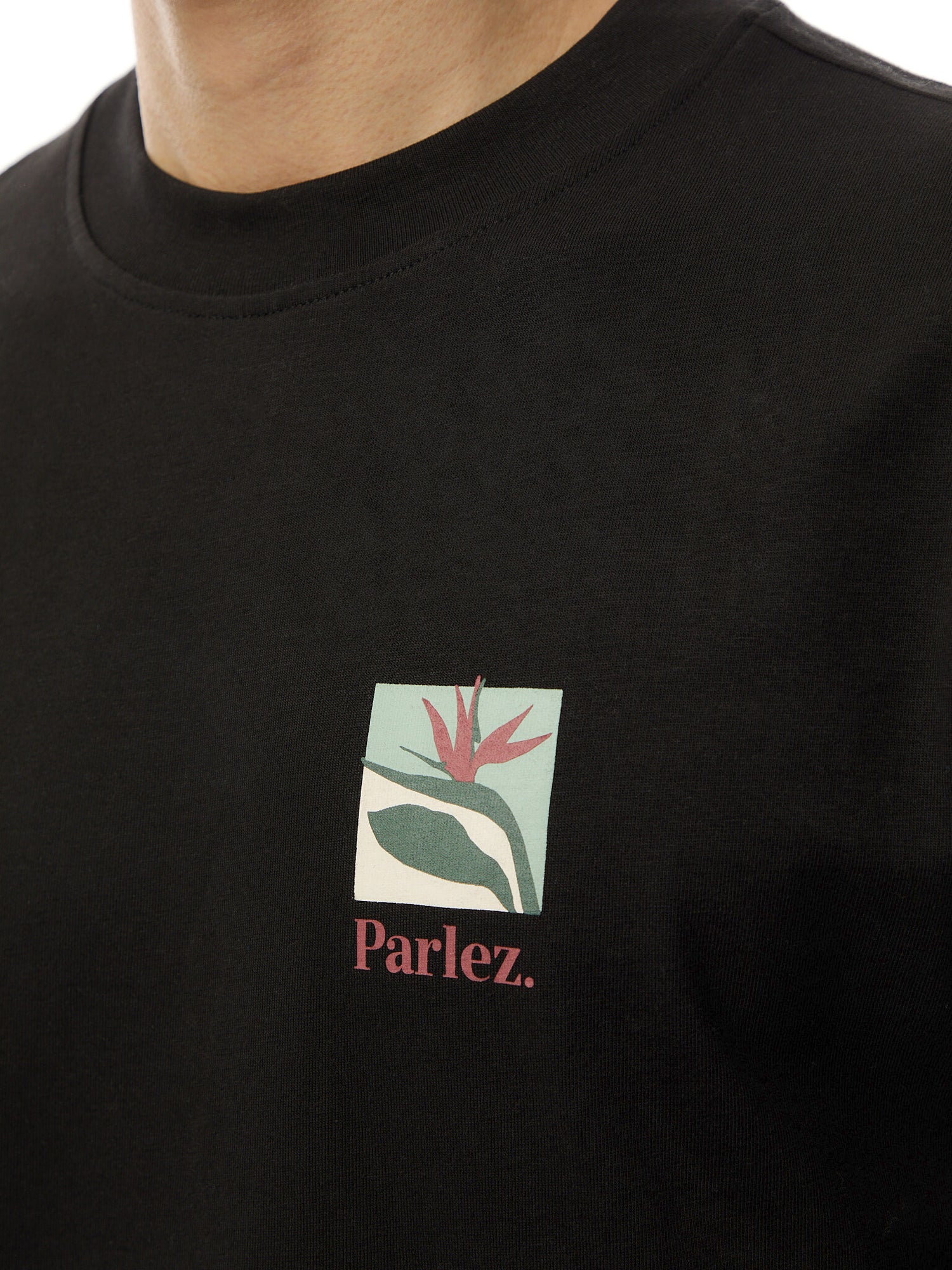 Flora T-Shirt Black