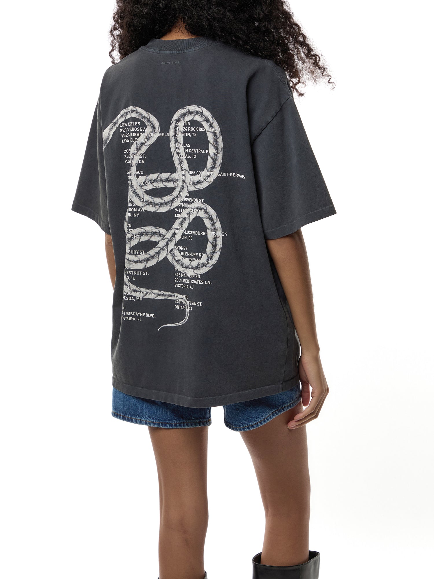 Kent Tee Twisted Snake - Washed Charcoal