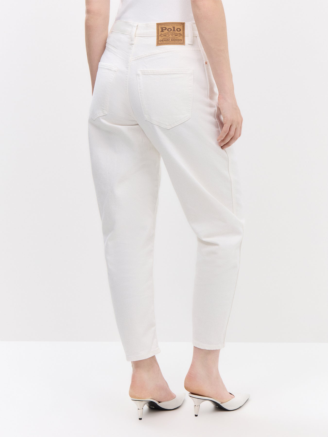 Tapered Straight Ankle Straight Jean