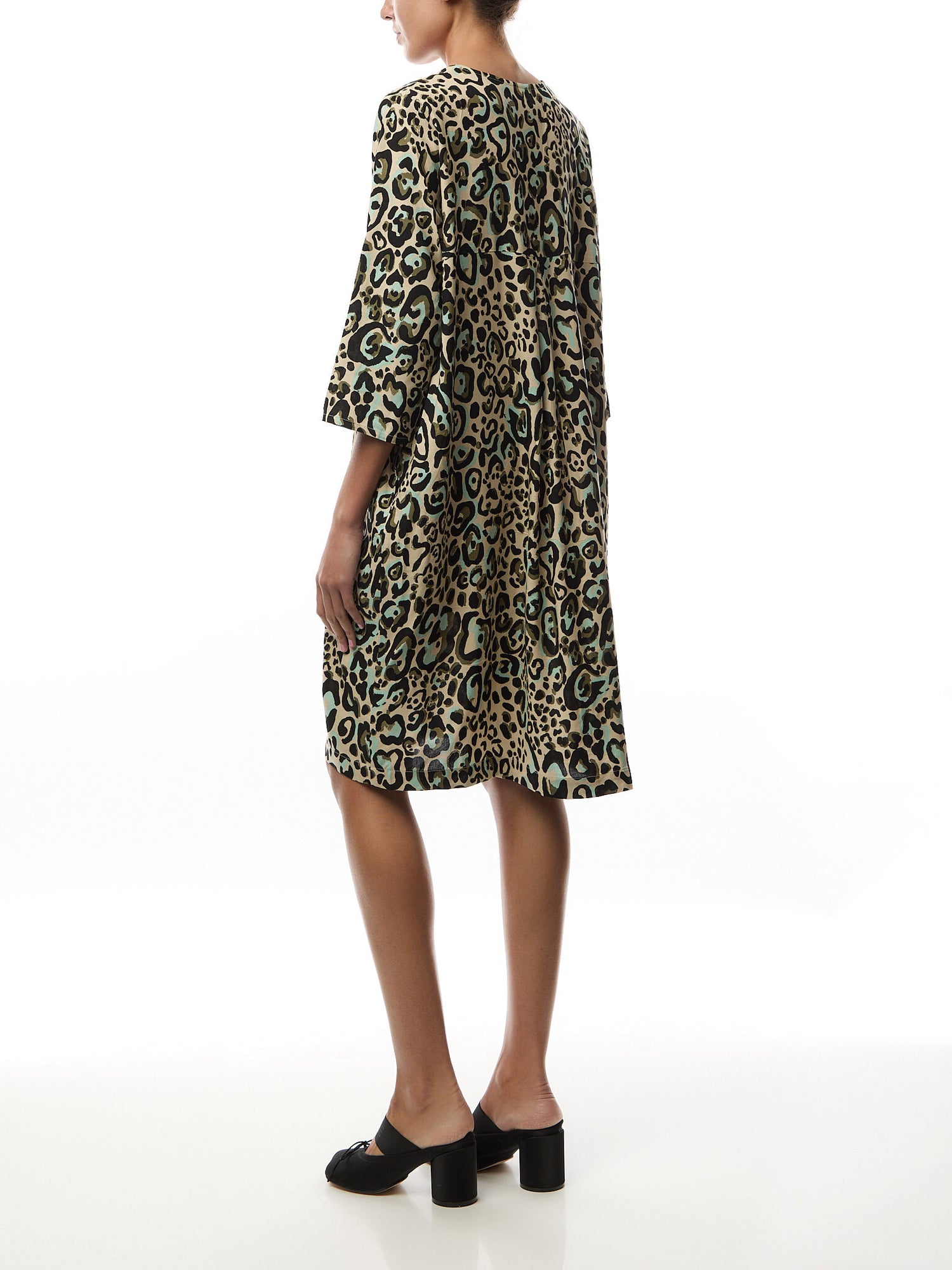 Nodetta 3/4 Sleeve Dress