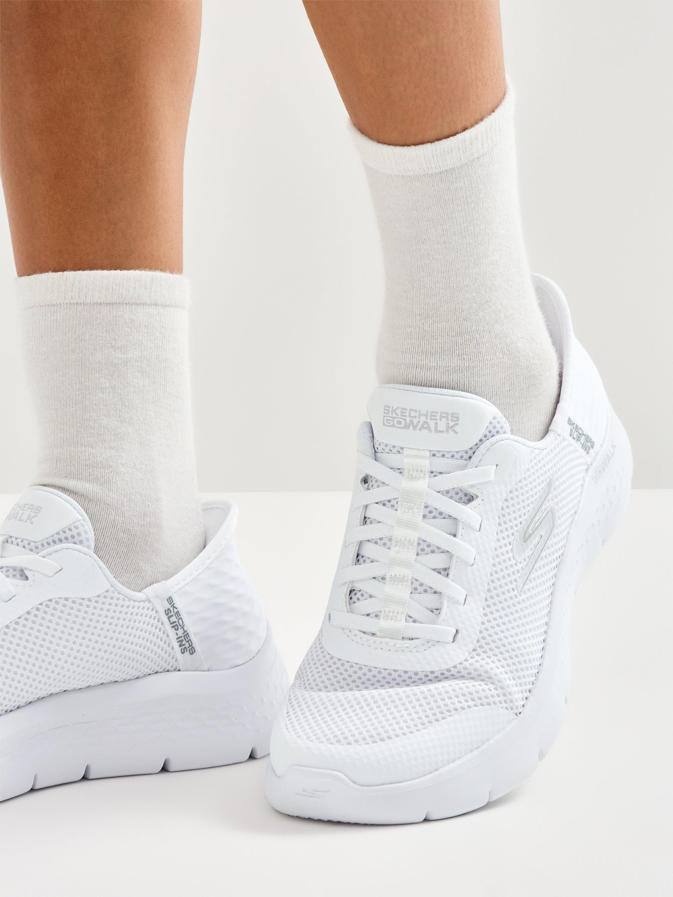 Go Walk Flex Grand Entry Trainers White