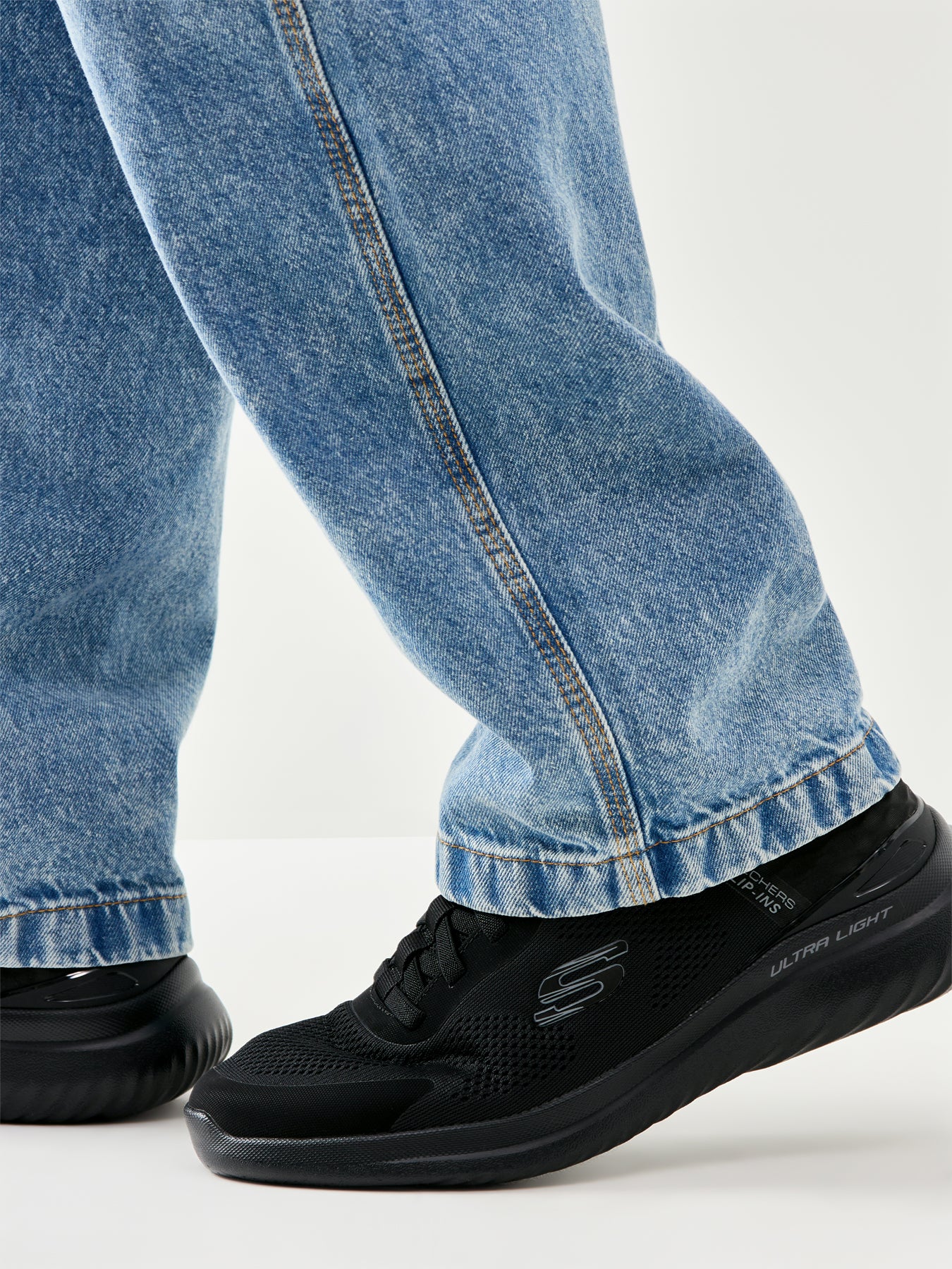 Bounder 2.0 Emerged Trainer Black